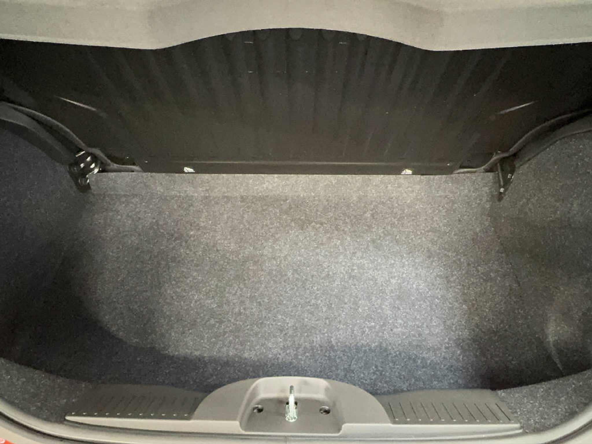 listing desktop thumbnail image 11