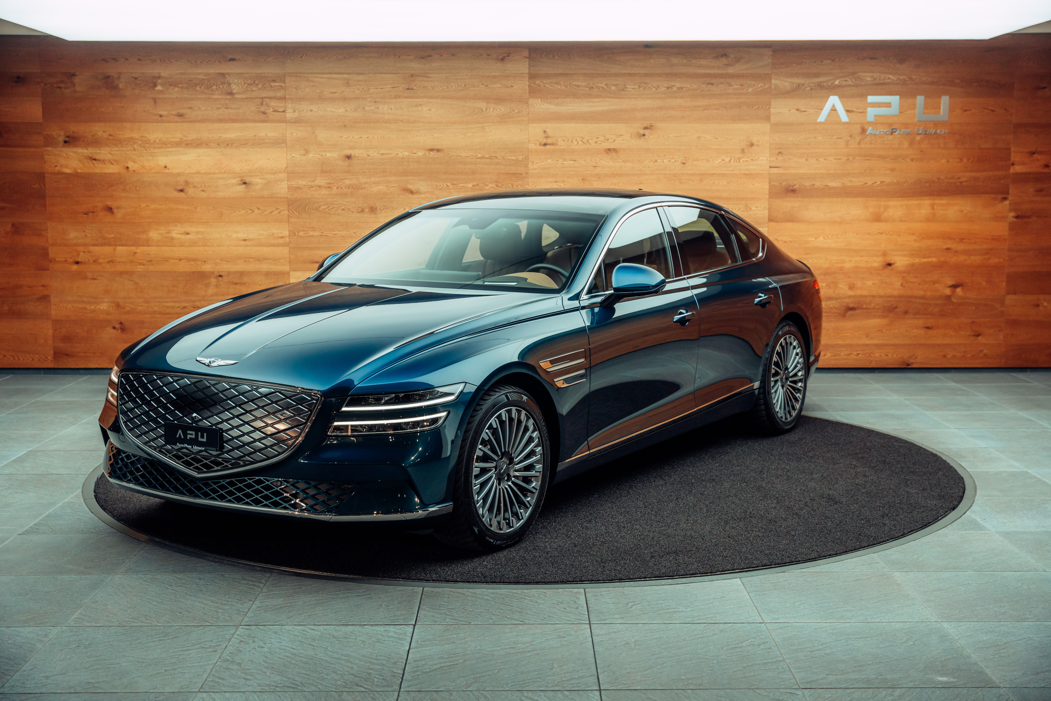 listing desktop thumbnail image 3