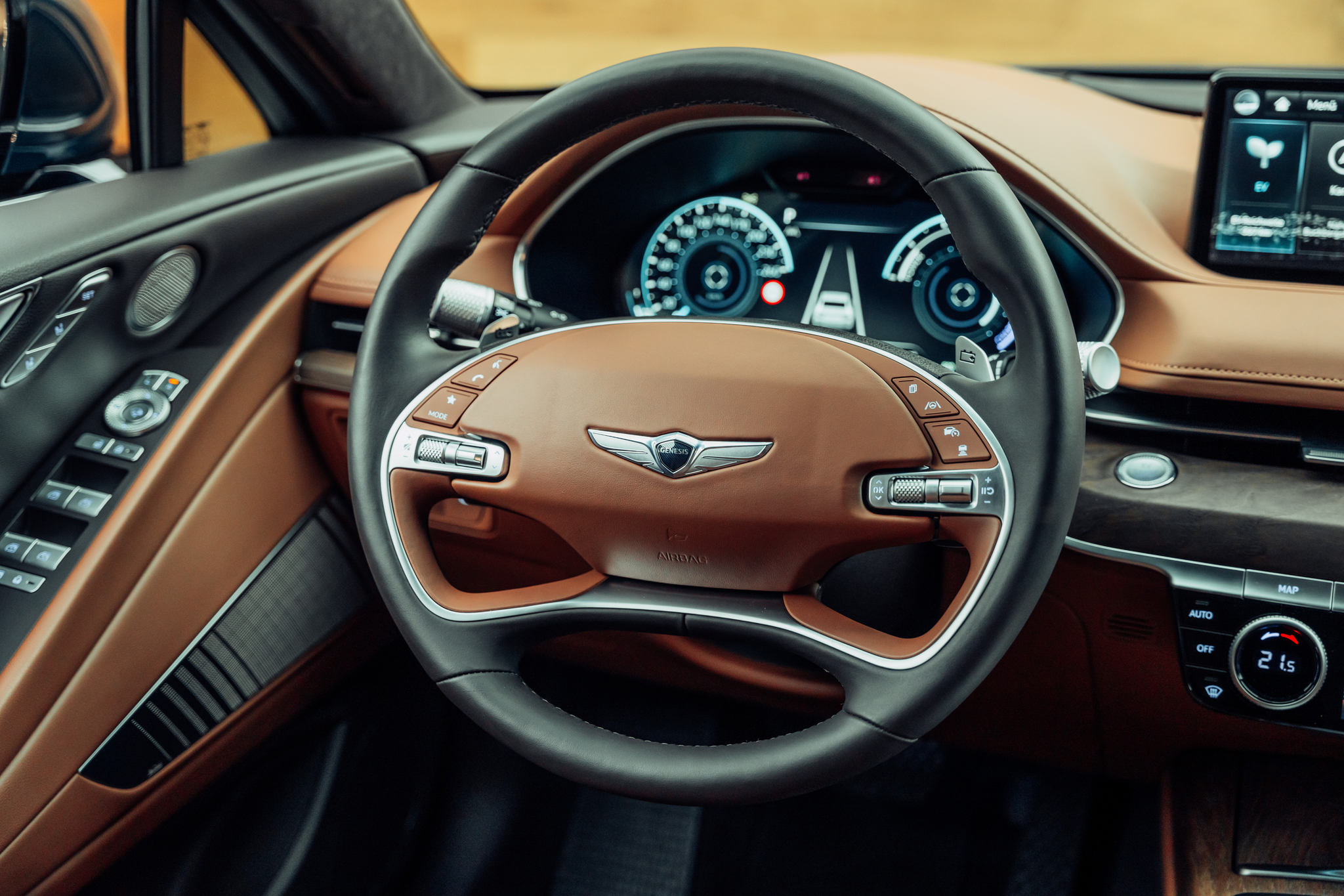 listing desktop thumbnail image 18