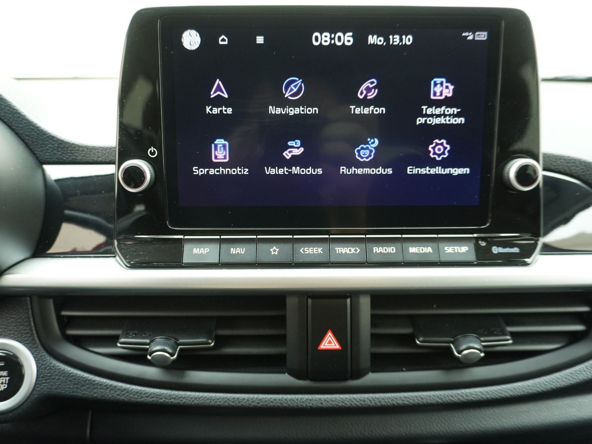 listing desktop thumbnail image 14