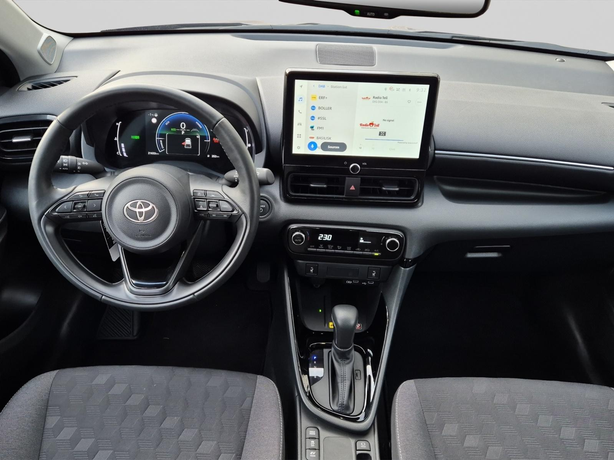 listing desktop thumbnail image 6