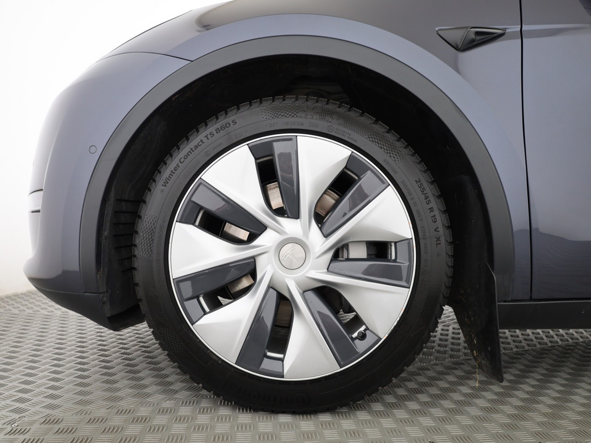 listing desktop thumbnail image 5