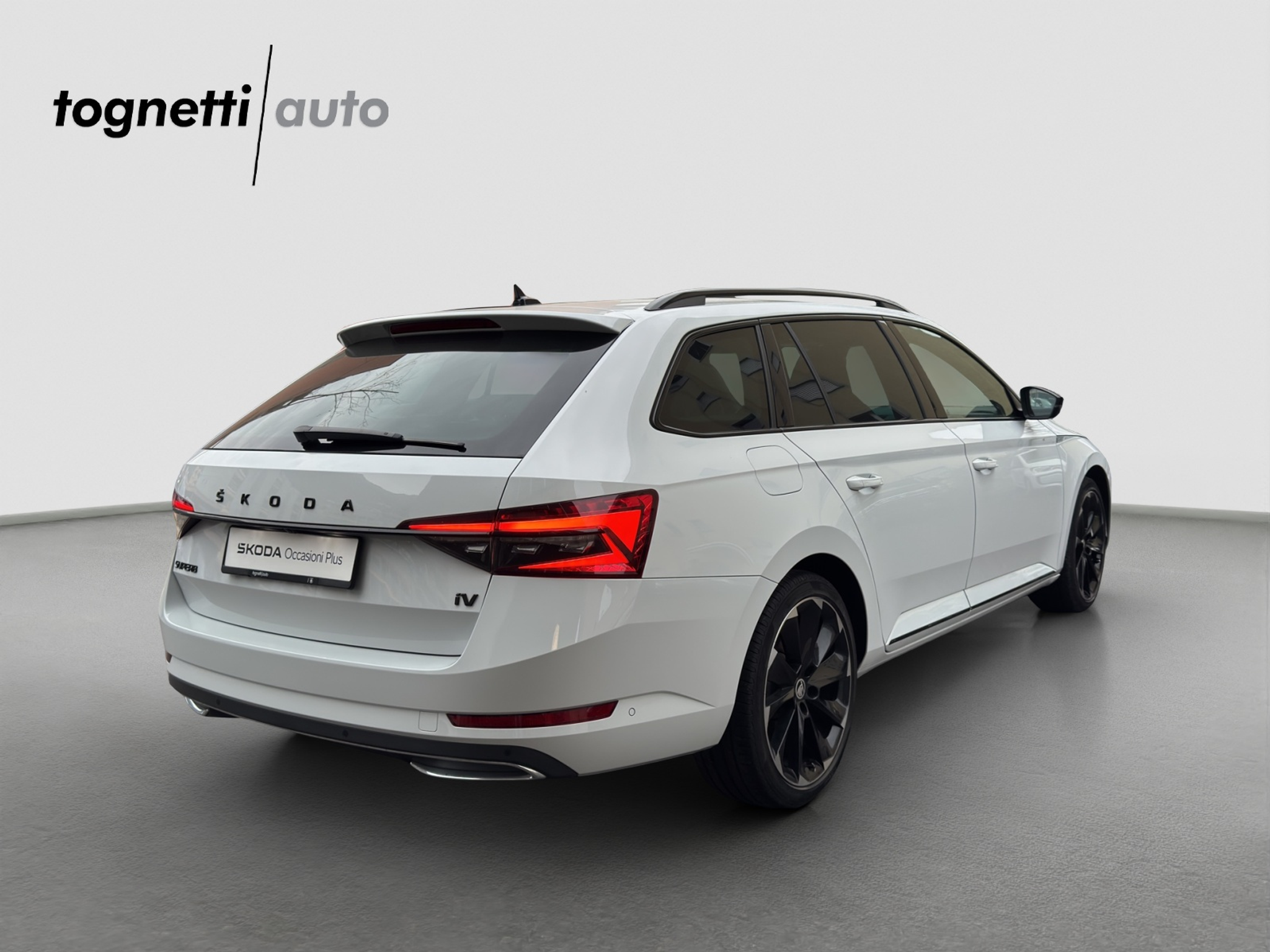 listing desktop thumbnail image 3