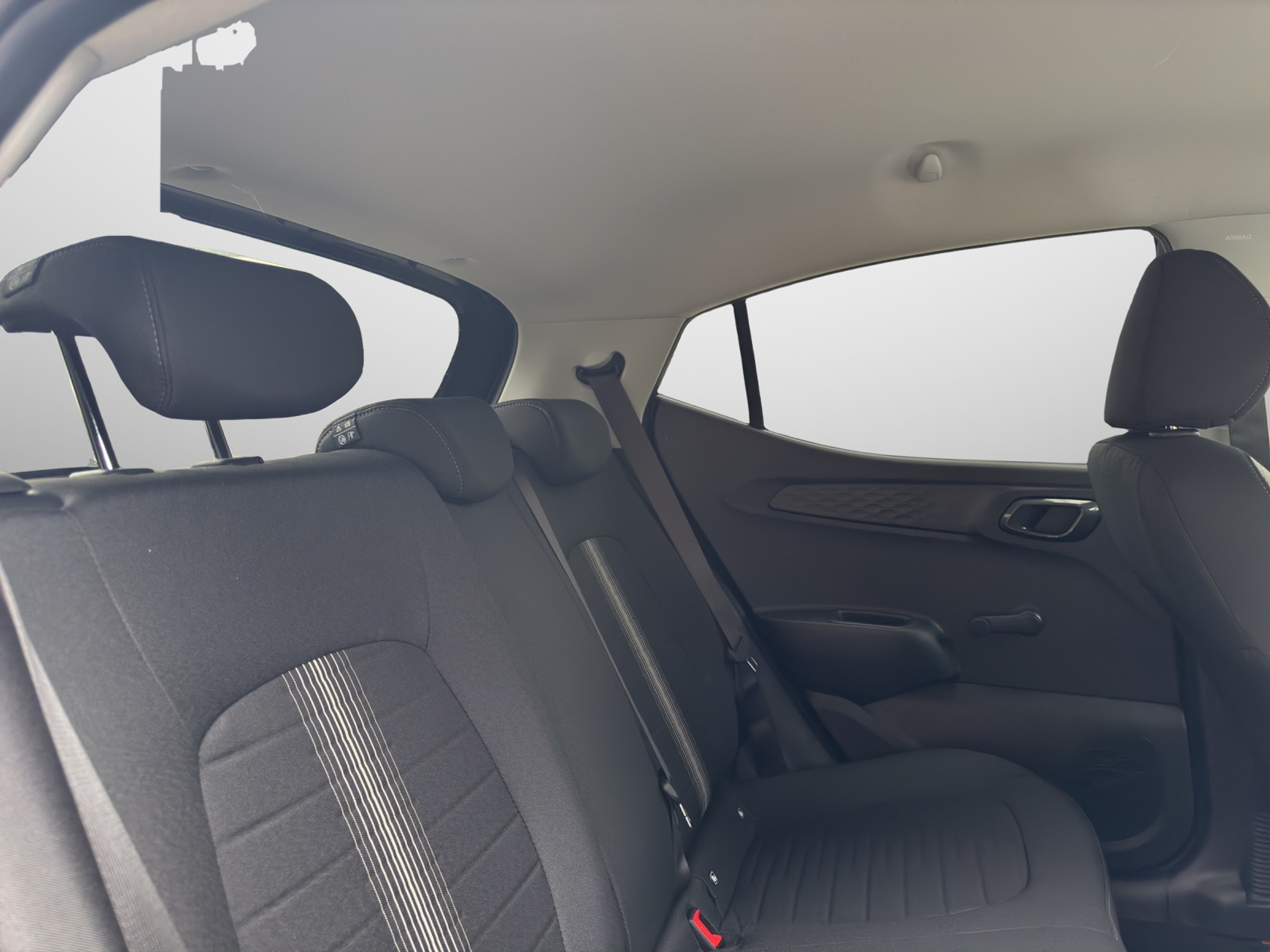 listing desktop thumbnail image 13