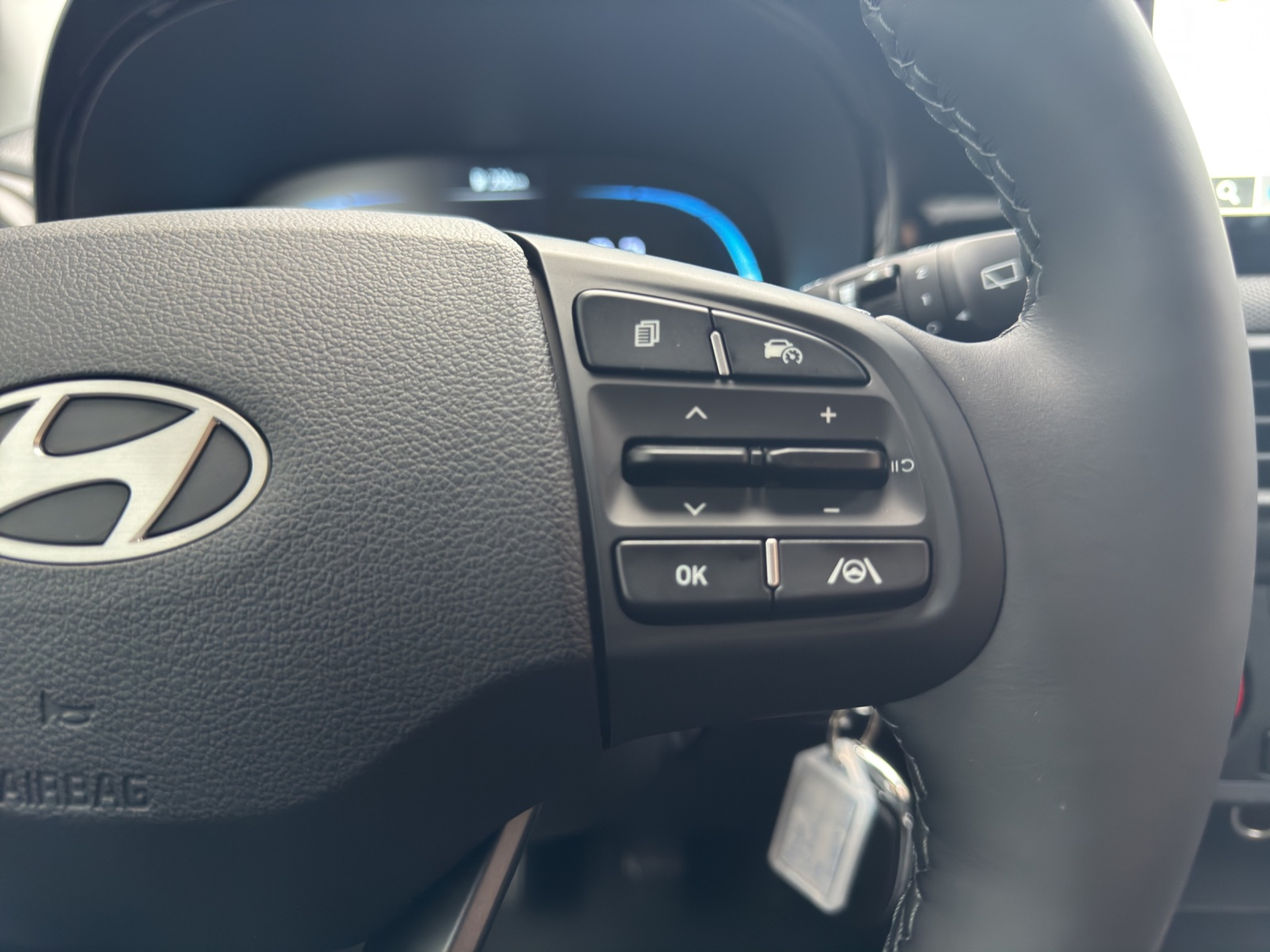 listing desktop thumbnail image 7