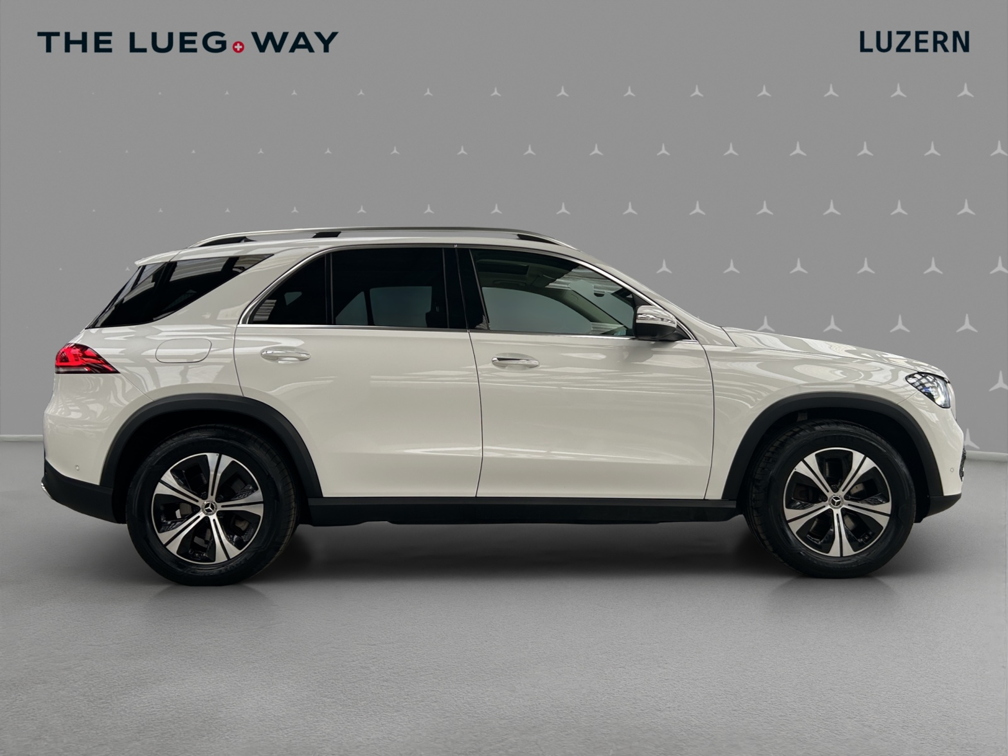 listing desktop thumbnail image 5