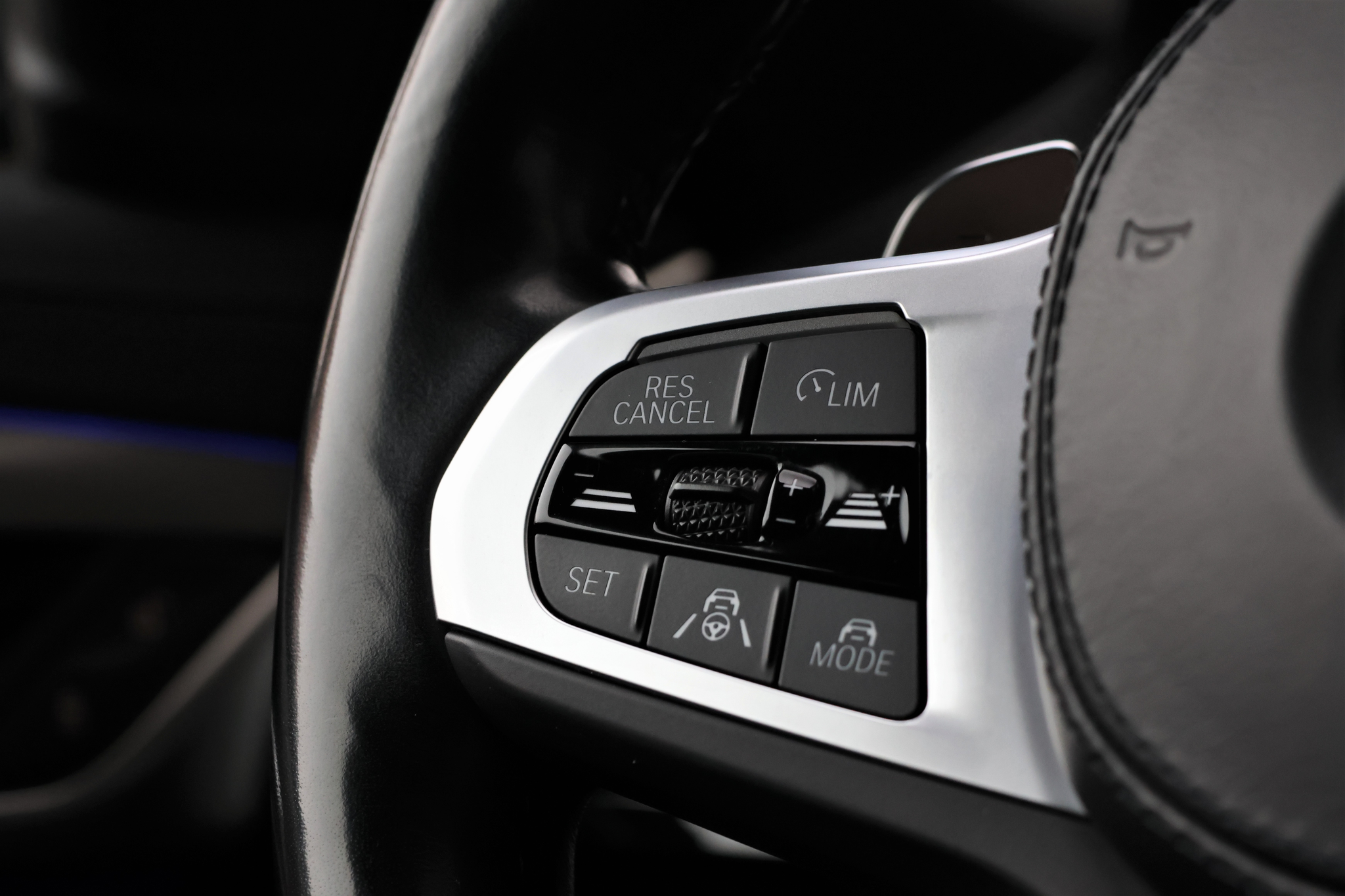 listing desktop thumbnail image 15