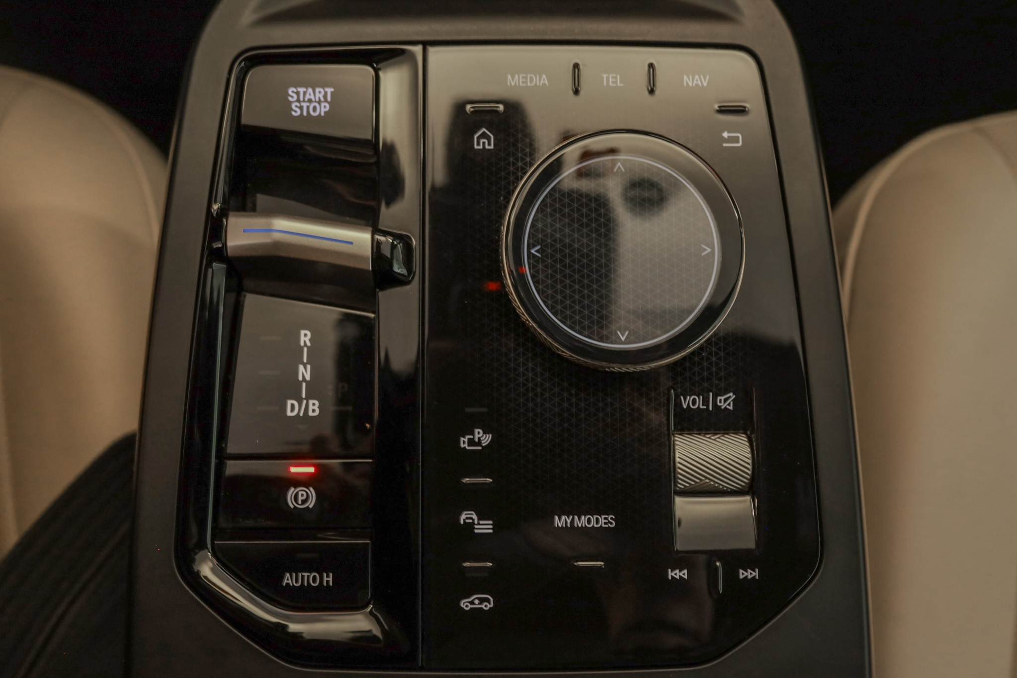 listing desktop thumbnail image 14