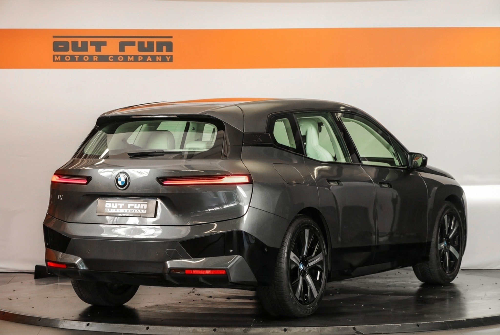 listing desktop thumbnail image 2