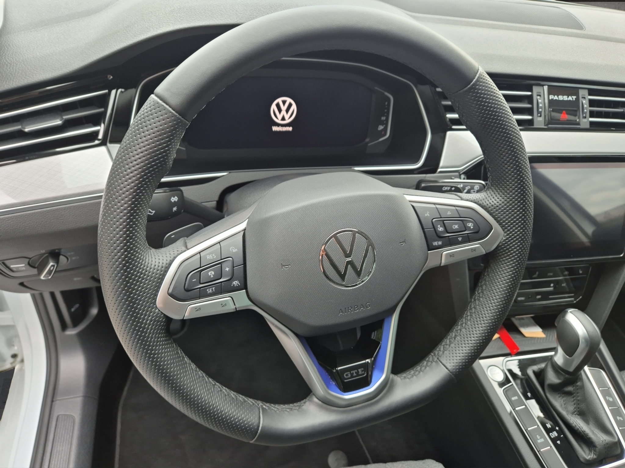 listing desktop thumbnail image 10