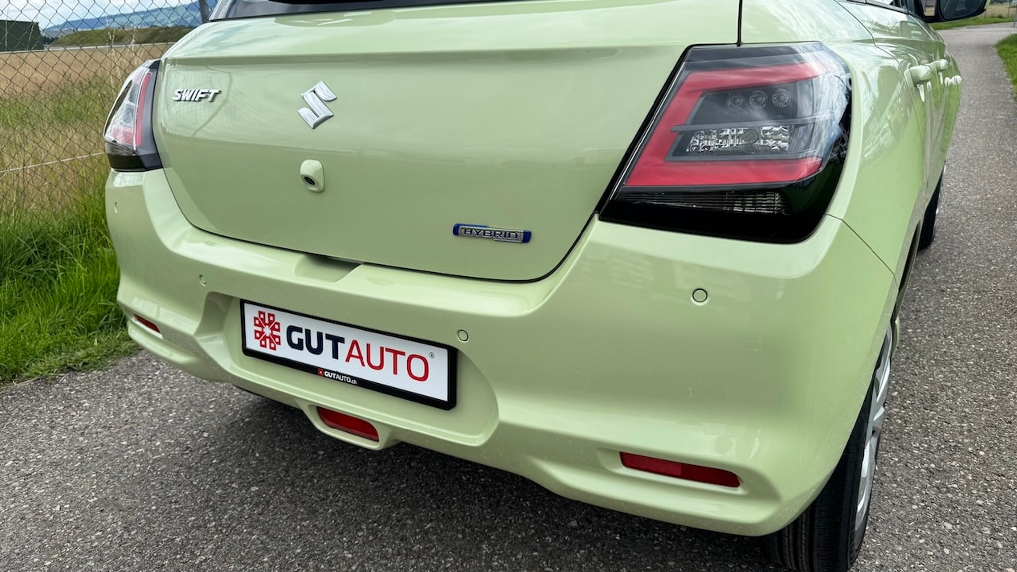 listing desktop thumbnail image 13