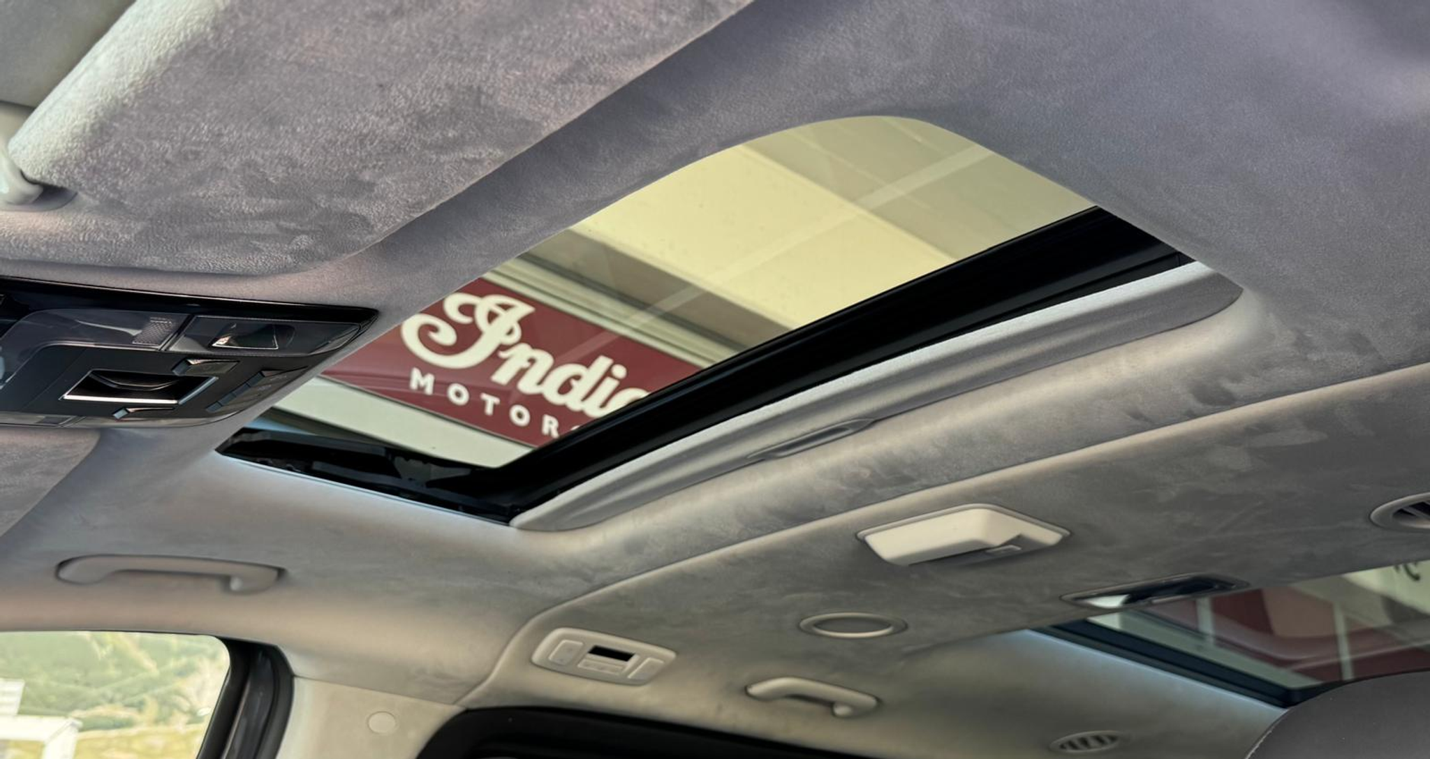 listing desktop thumbnail image 10