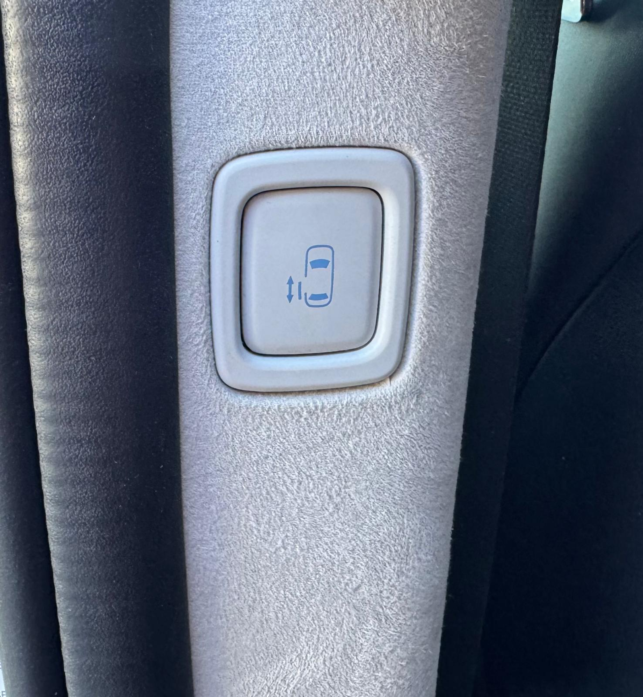 listing desktop thumbnail image 15