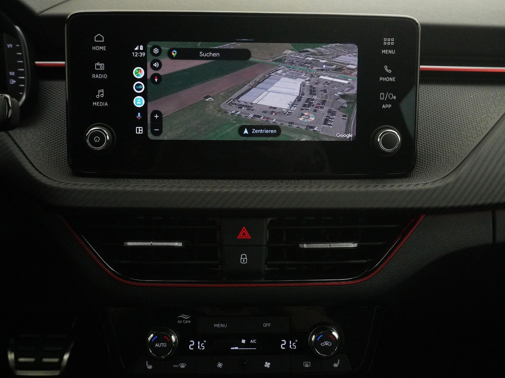 listing desktop thumbnail image 16