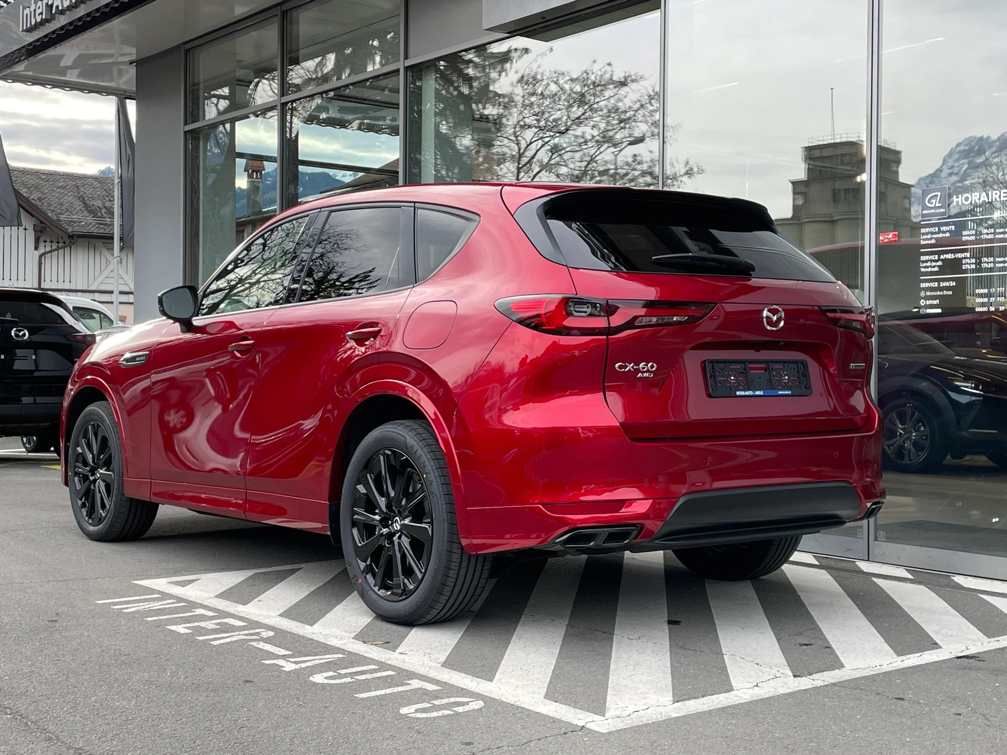 listing desktop thumbnail image 2