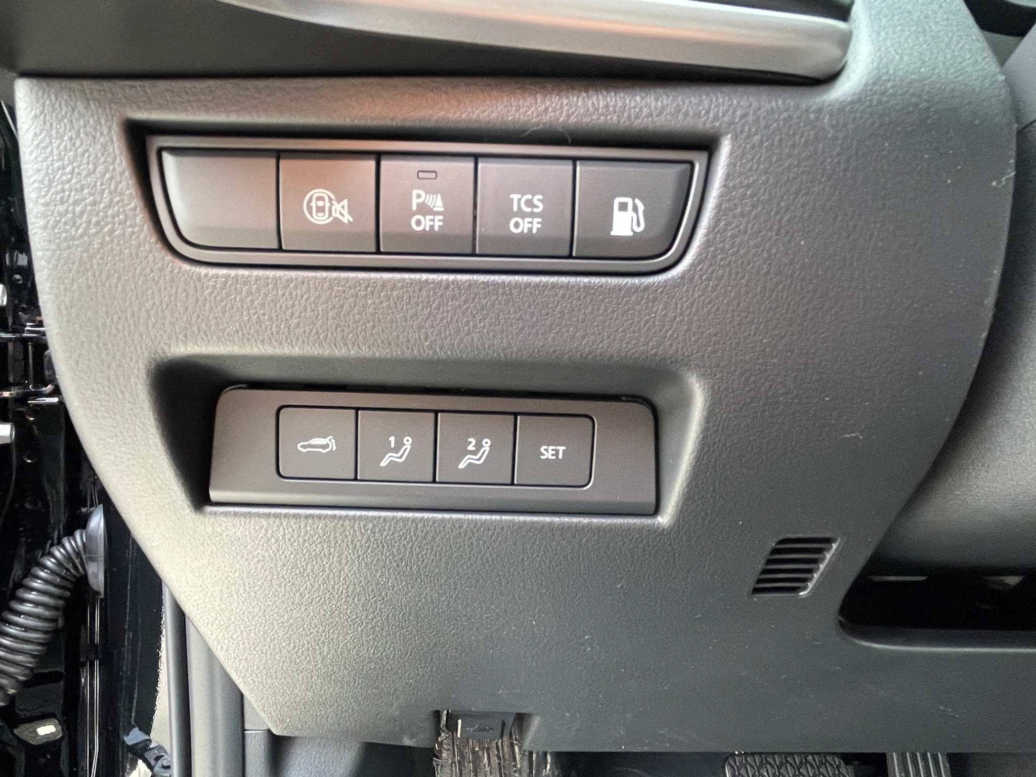 listing desktop thumbnail image 14