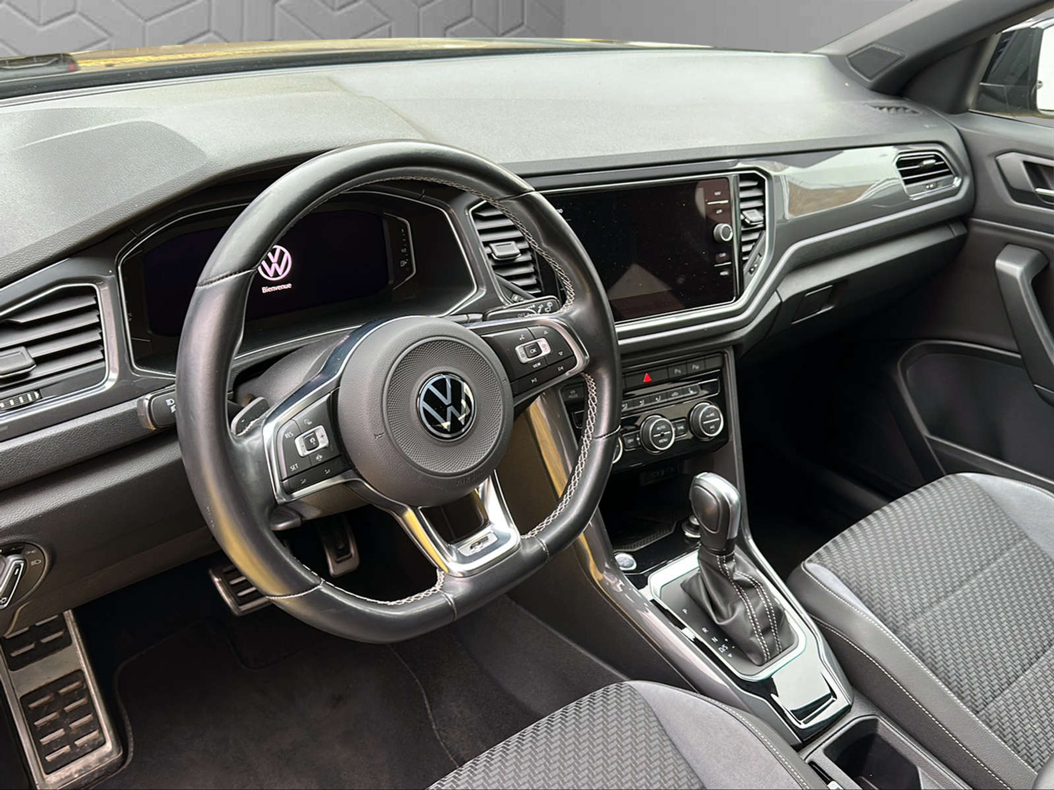 listing desktop thumbnail image 11