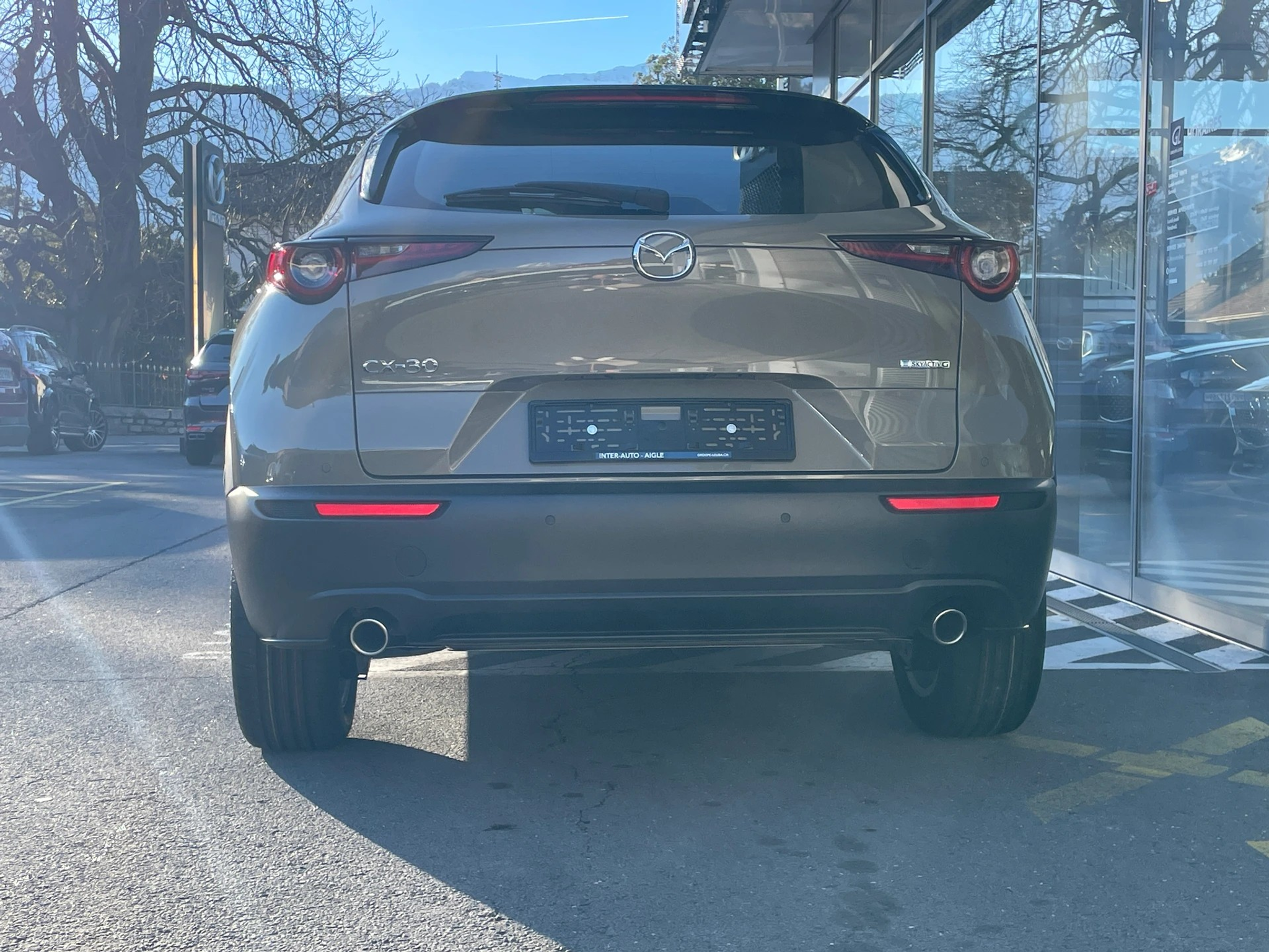 listing desktop thumbnail image 2