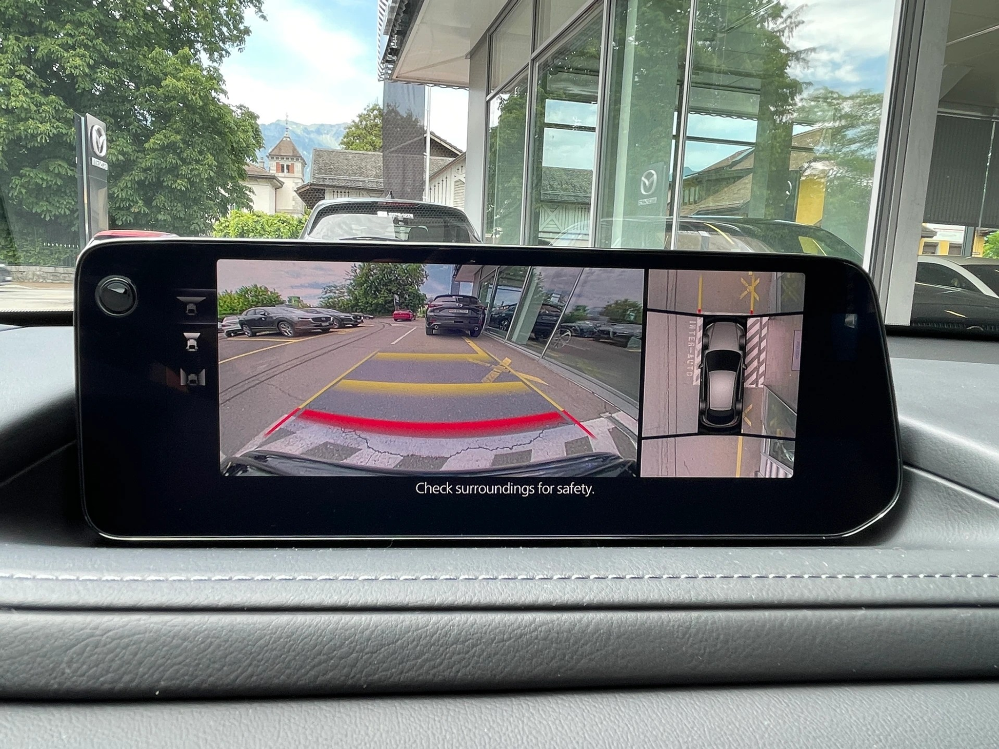 listing desktop thumbnail image 8