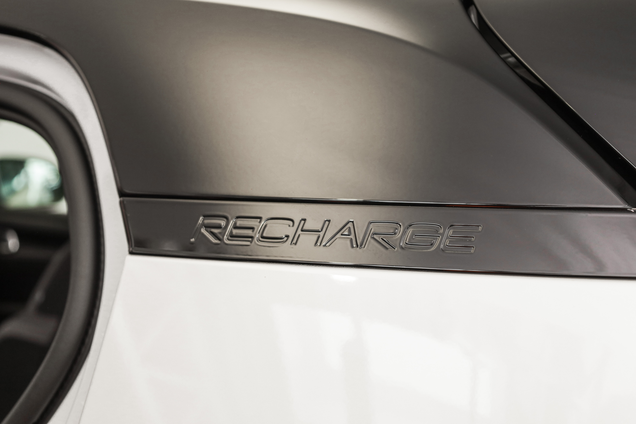 listing desktop thumbnail image 18