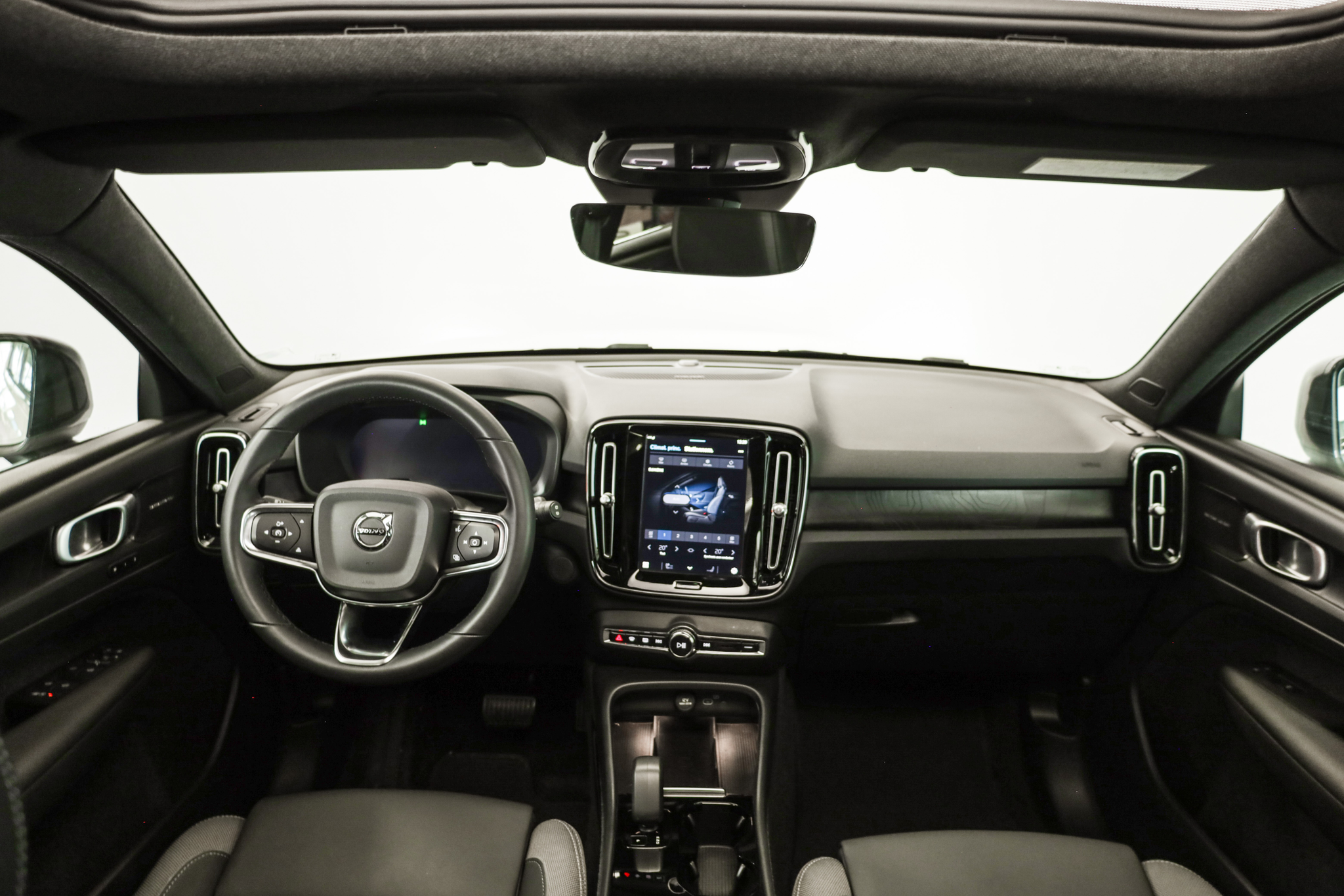 listing desktop thumbnail image 2