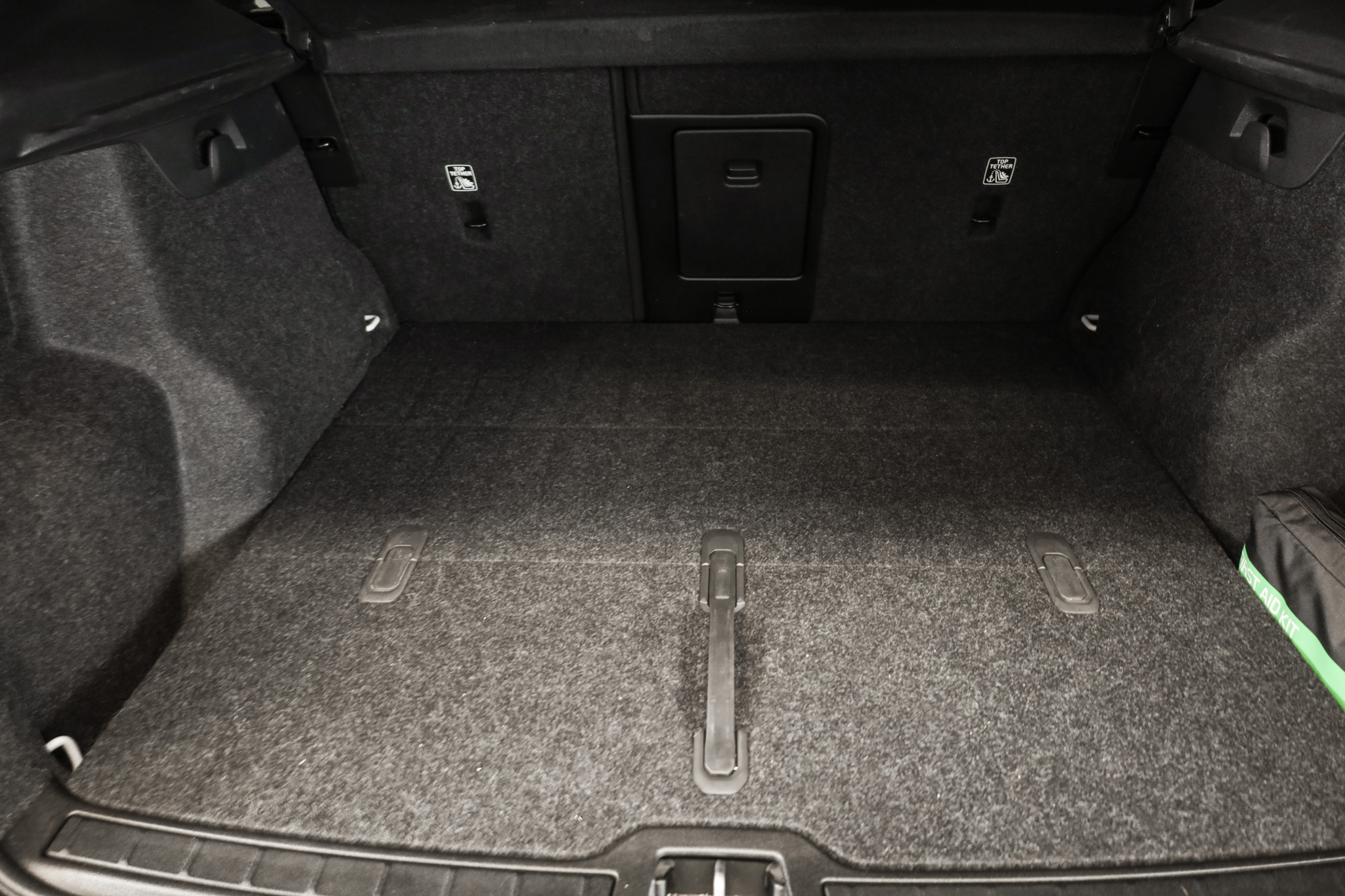 listing desktop thumbnail image 17