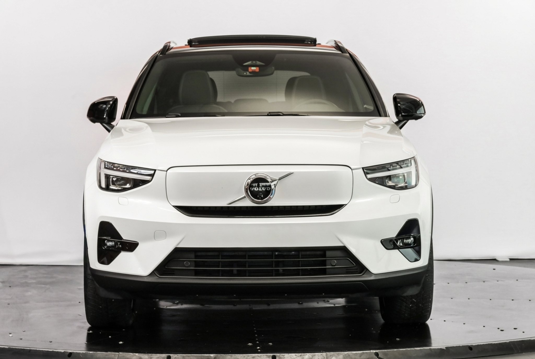 listing desktop thumbnail image 1