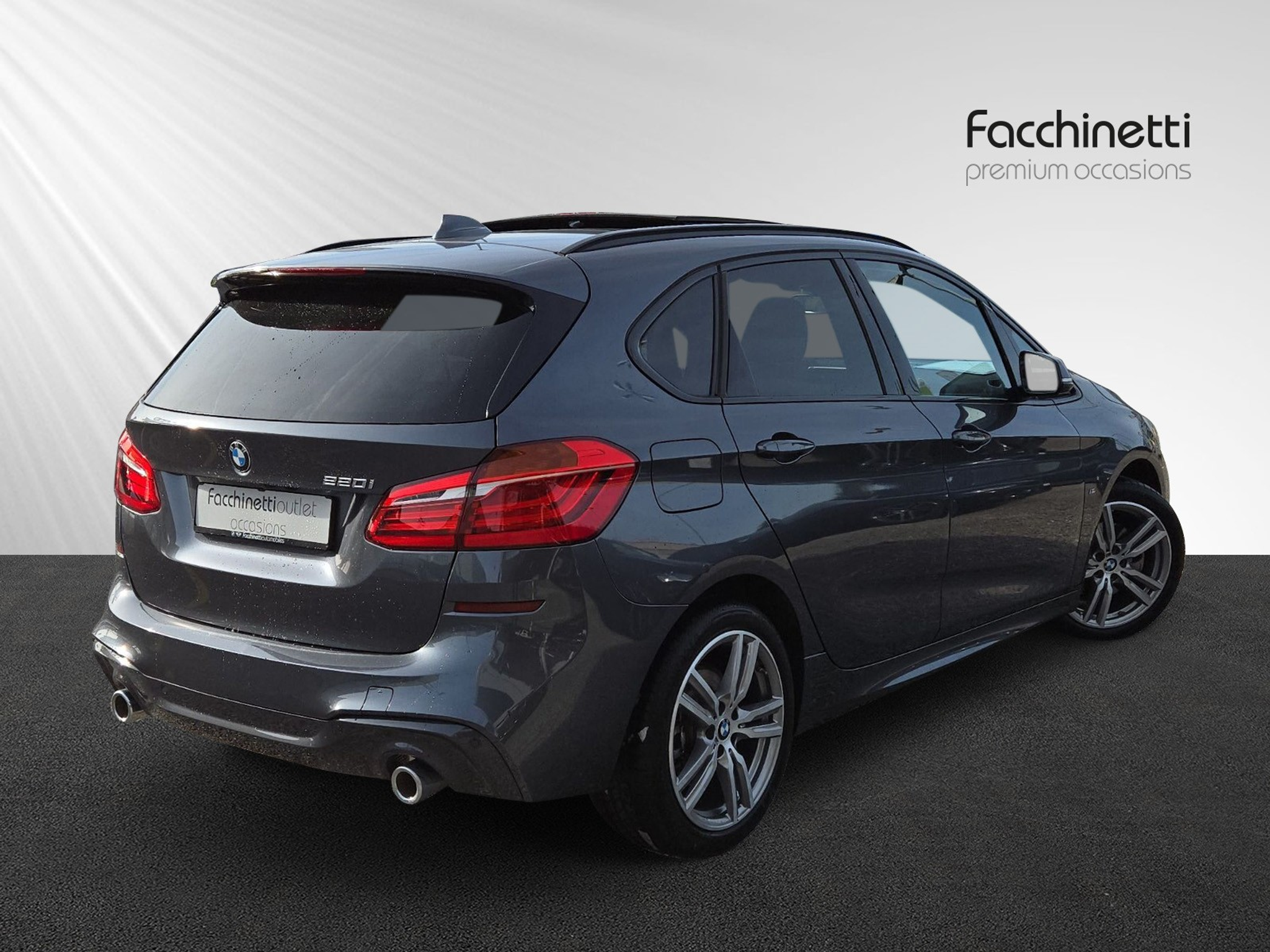 listing desktop thumbnail image 4