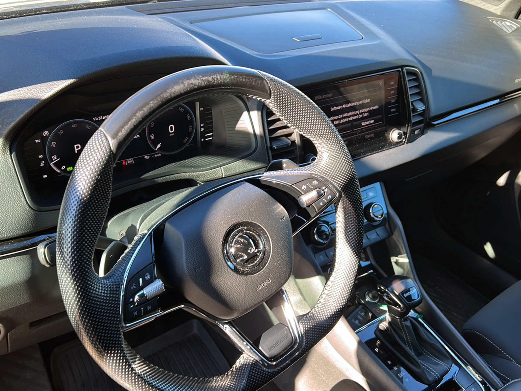 listing desktop thumbnail image 10