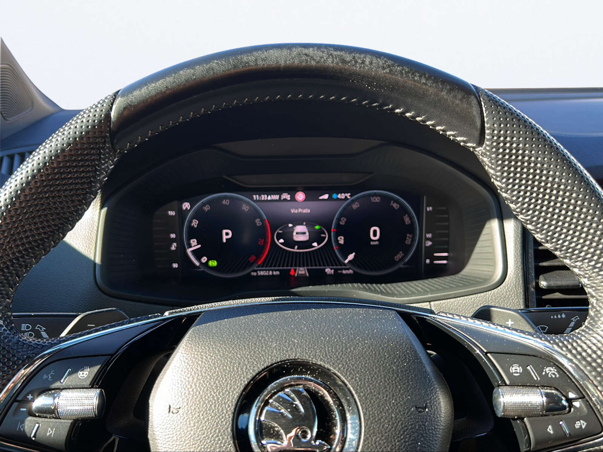 listing desktop thumbnail image 11