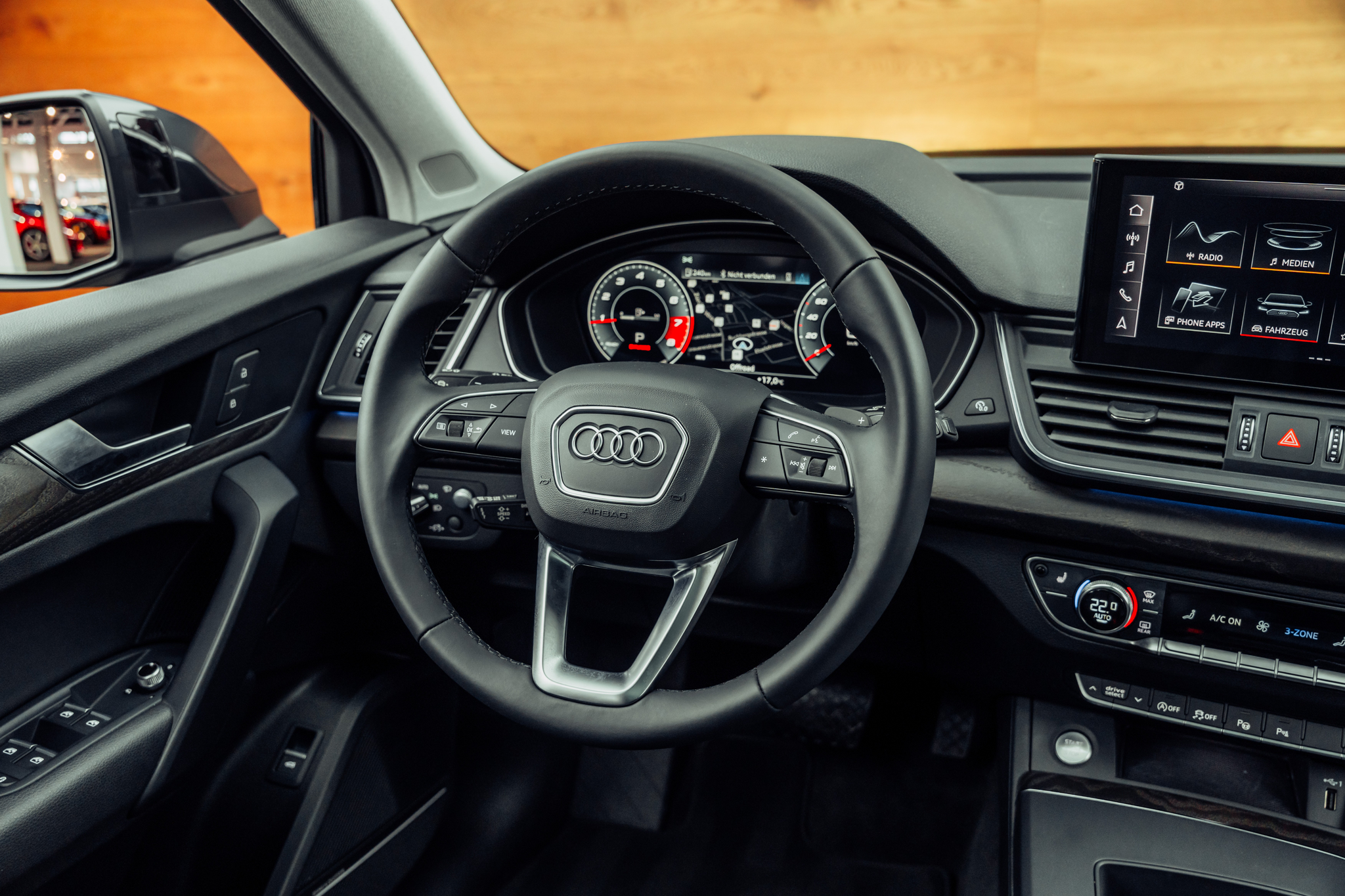 listing desktop thumbnail image 15