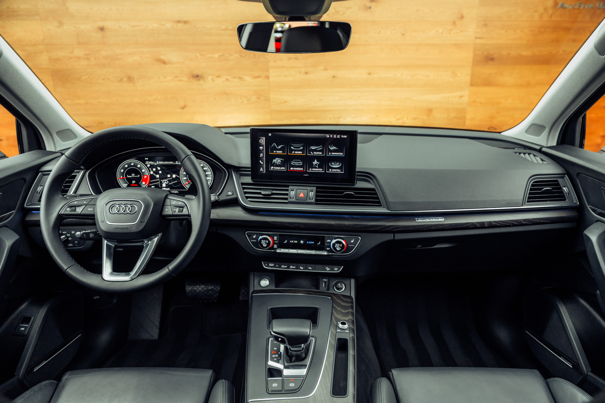 listing desktop thumbnail image 4