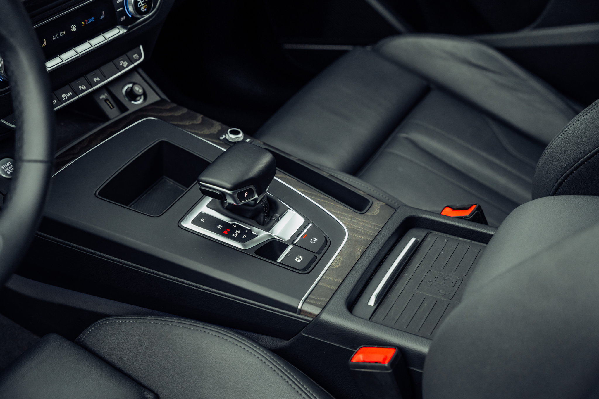 listing desktop thumbnail image 11