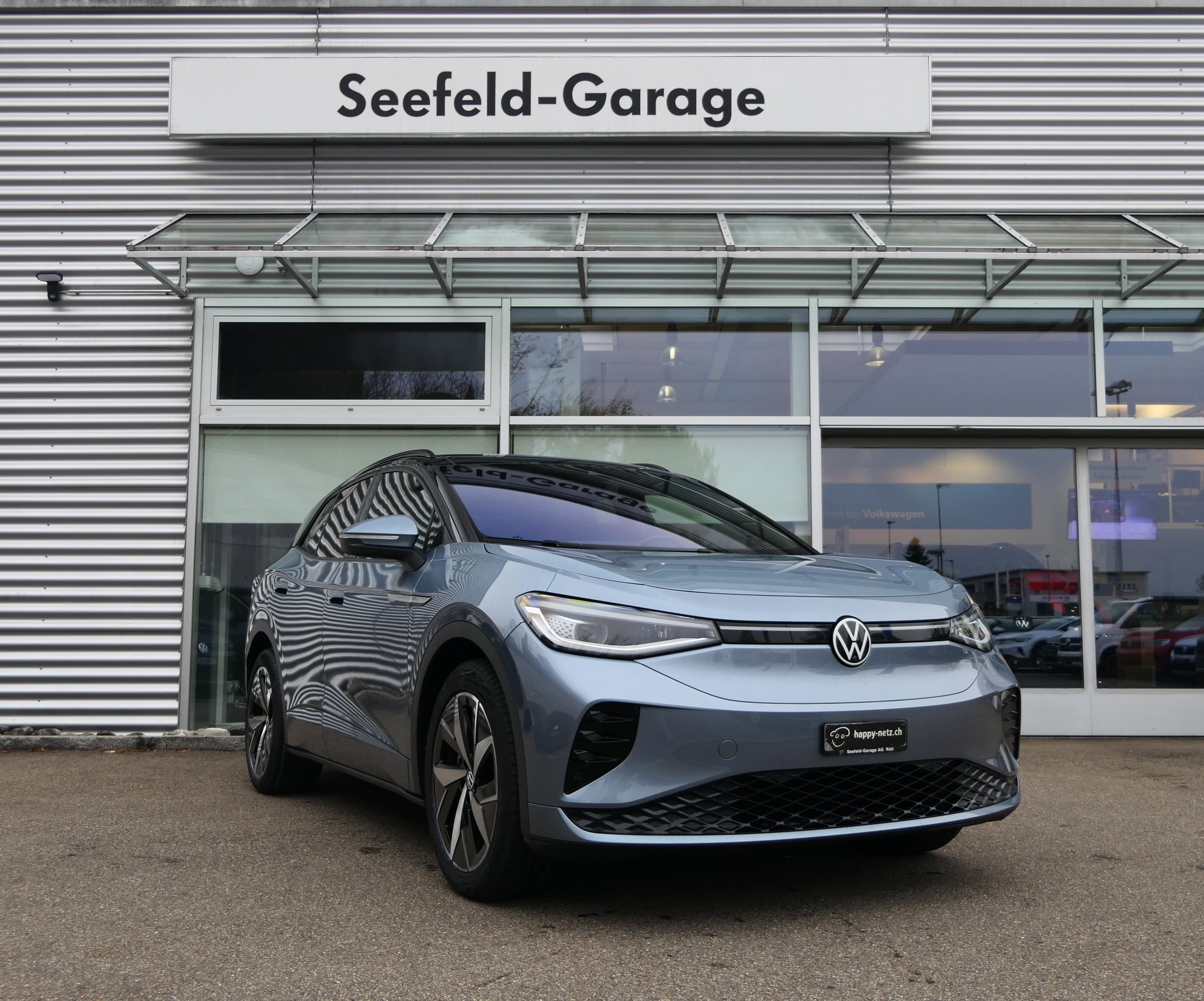 listing desktop thumbnail image 0