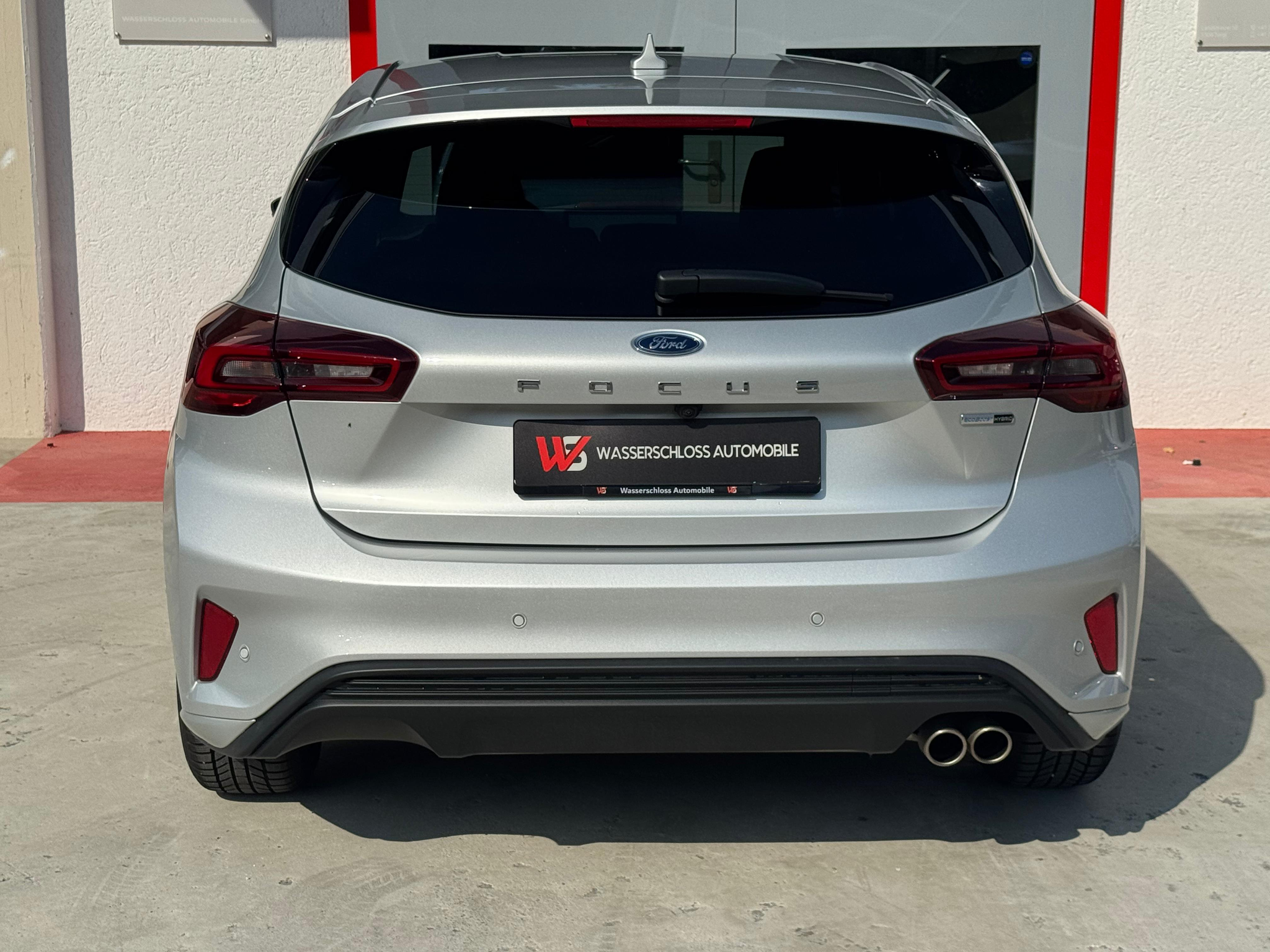 listing desktop thumbnail image 5