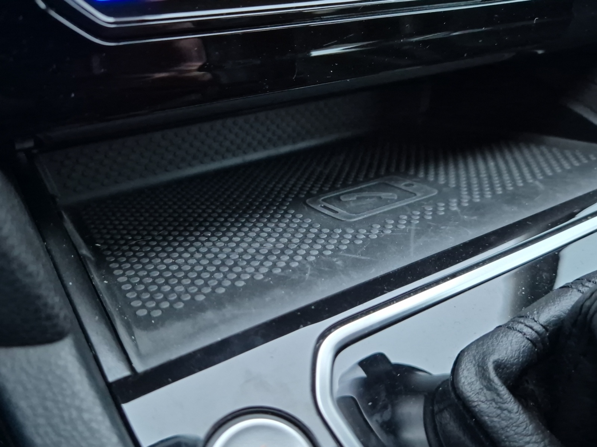 listing desktop thumbnail image 16