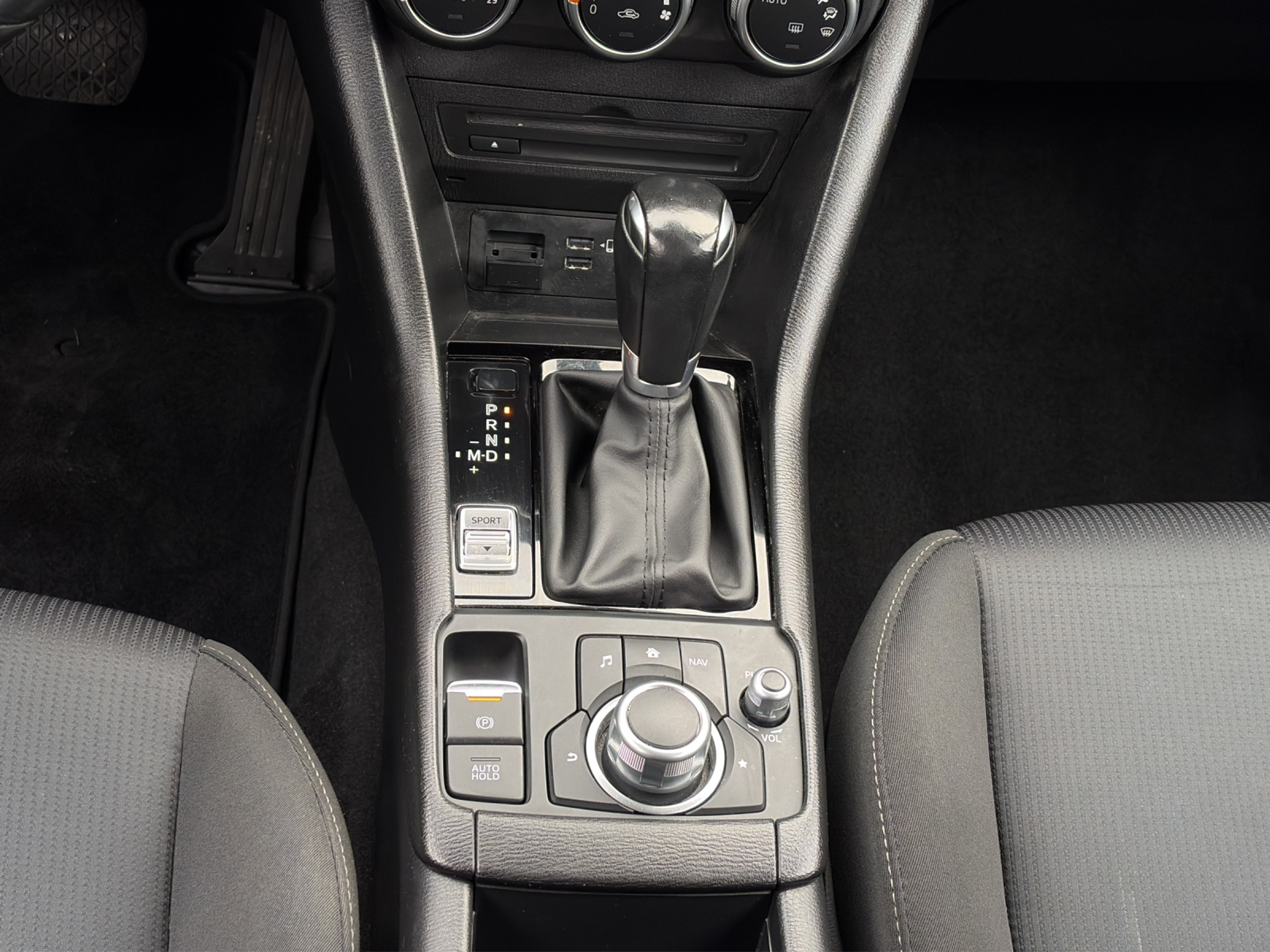 listing desktop thumbnail image 11