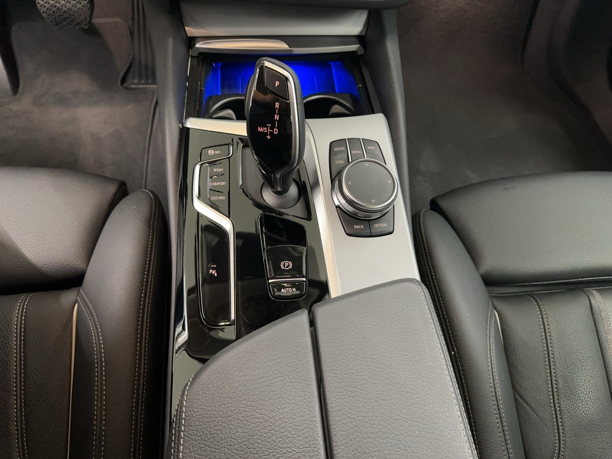 listing desktop thumbnail image 13