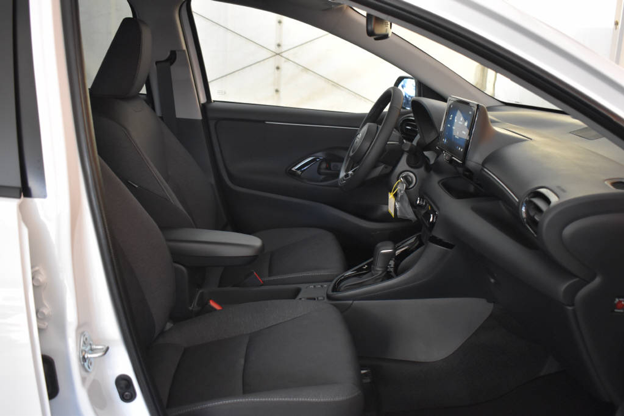 listing desktop thumbnail image 7