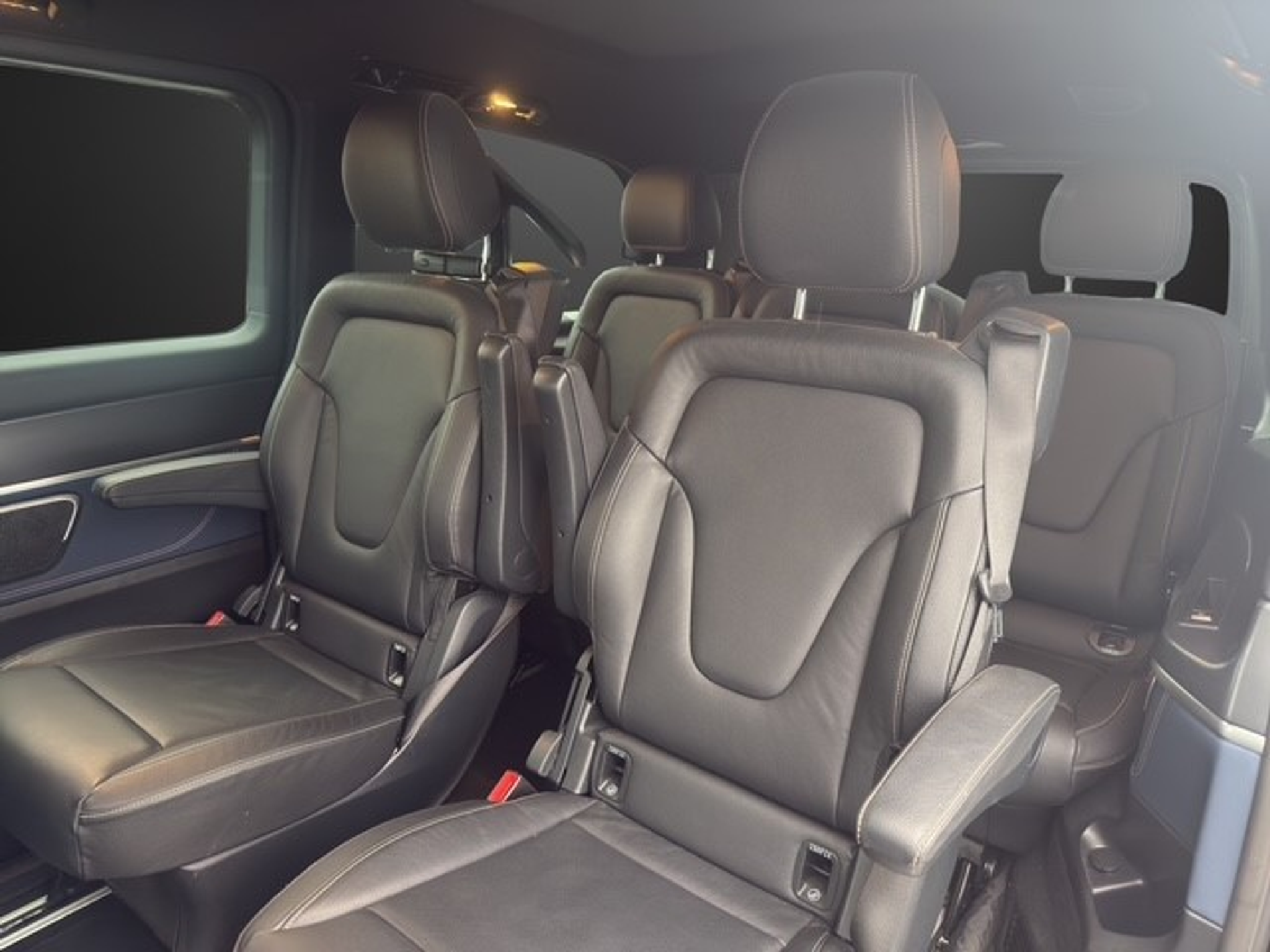 listing desktop thumbnail image 8