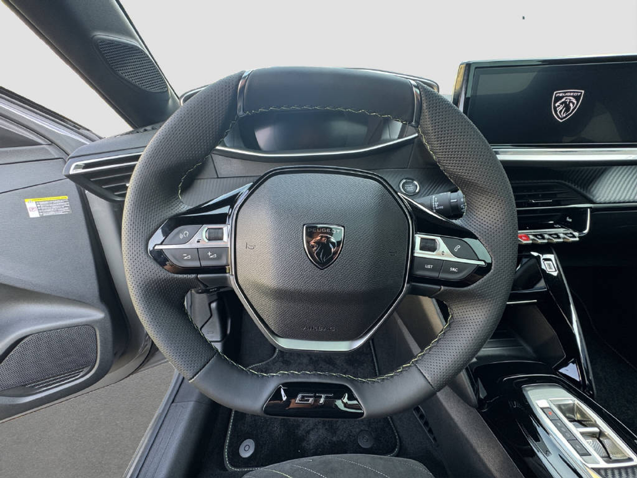 listing desktop thumbnail image 7