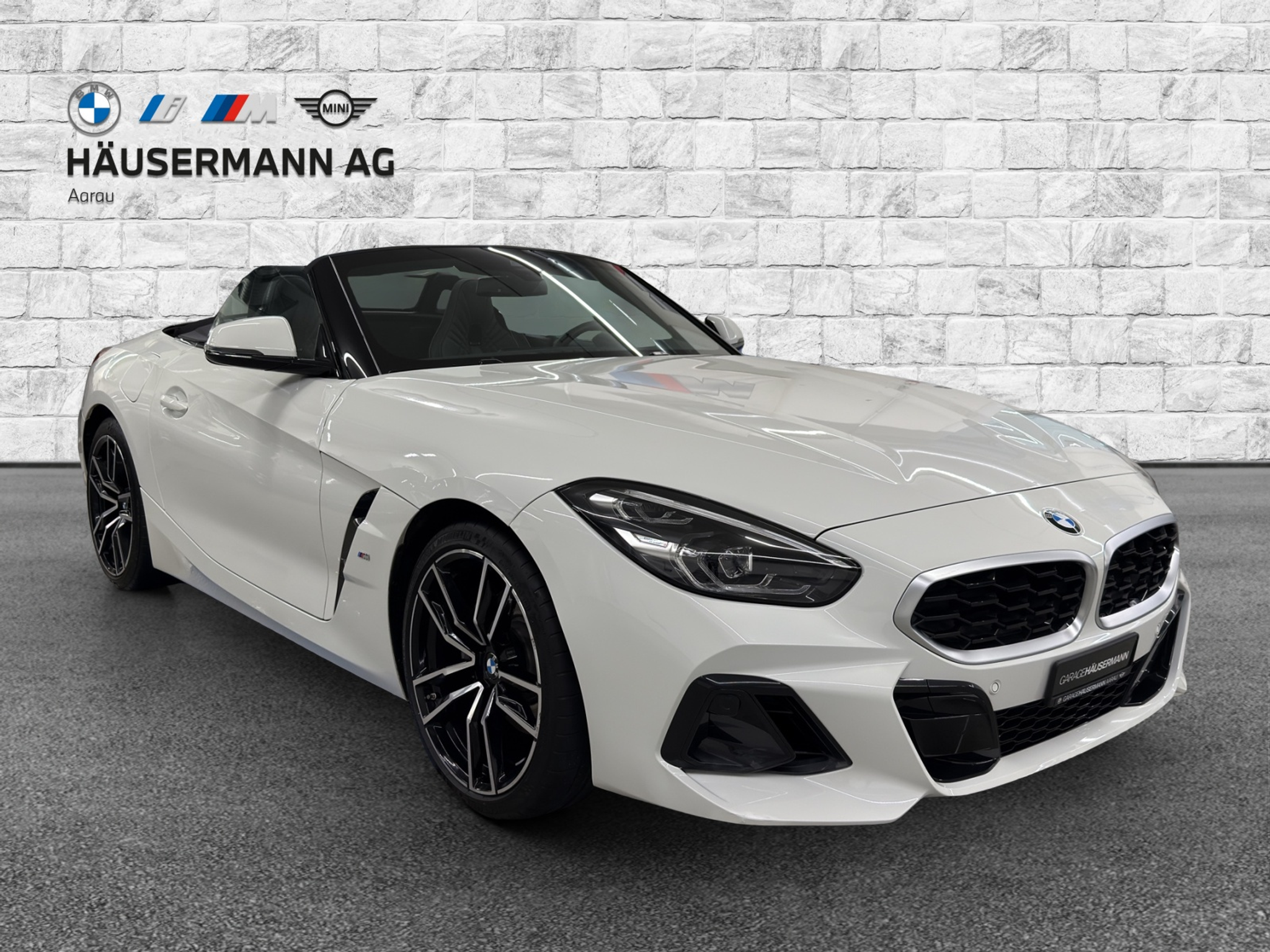 listing desktop thumbnail image 2