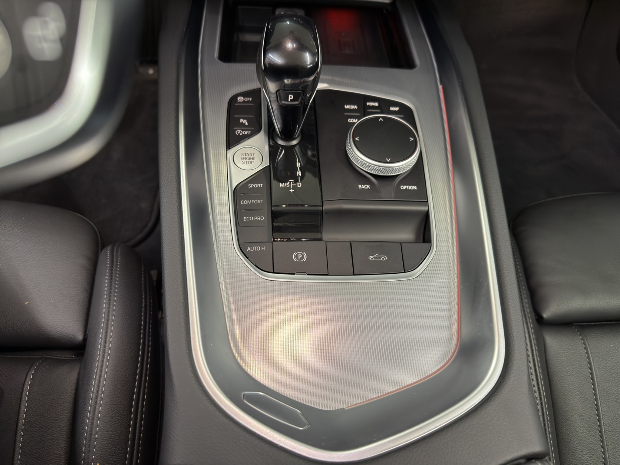 listing desktop thumbnail image 14