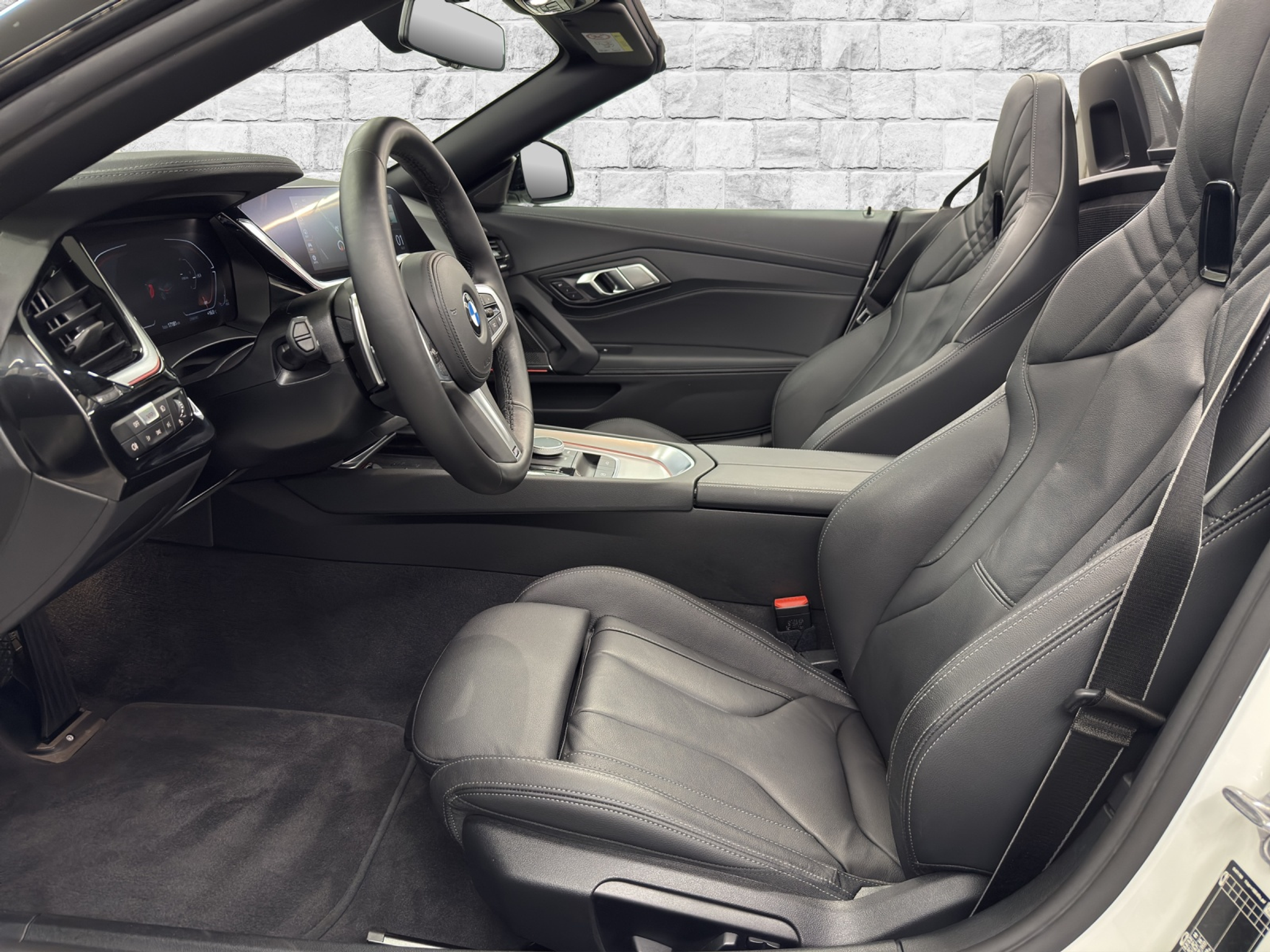 listing desktop thumbnail image 7