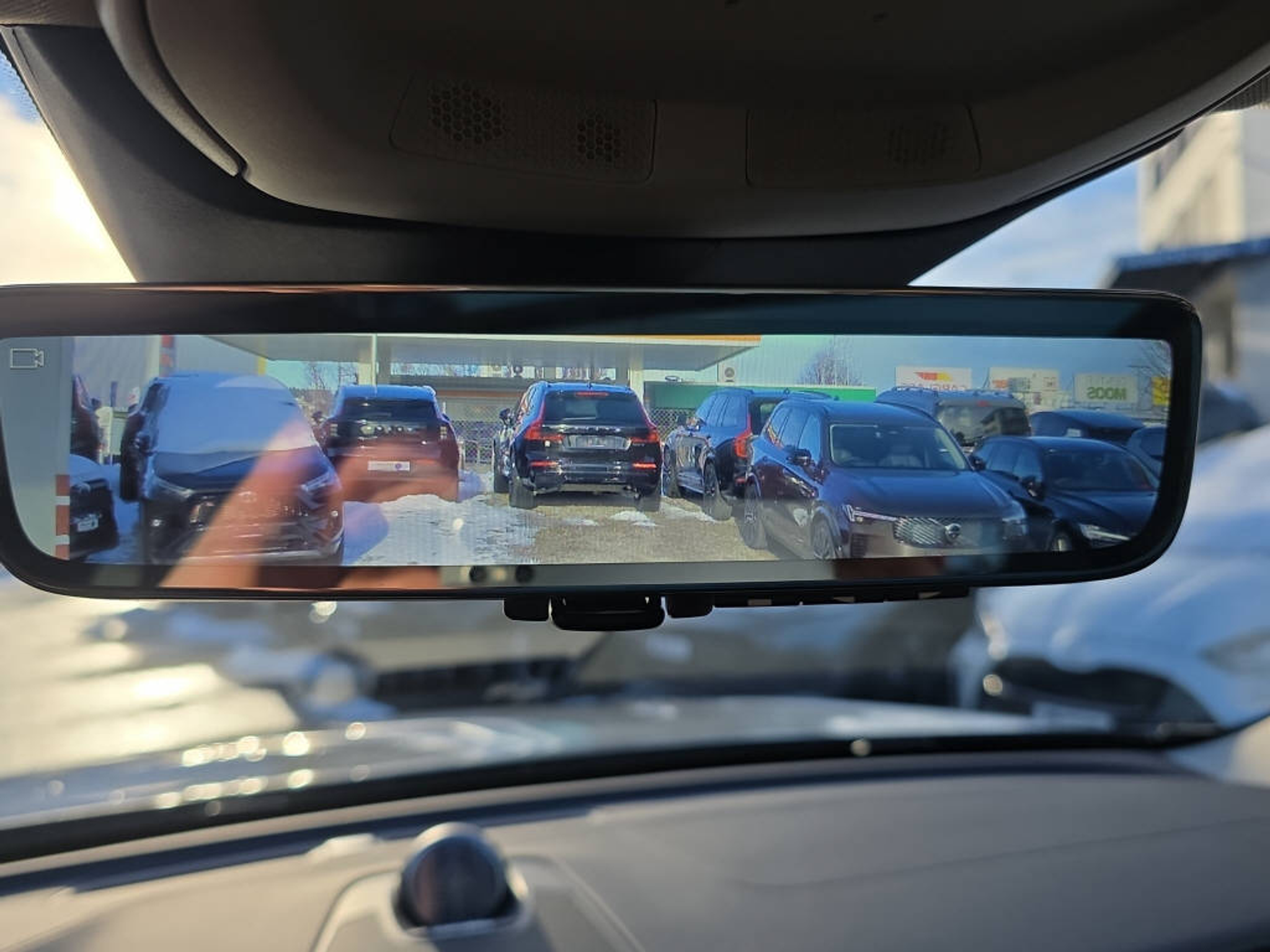 listing desktop thumbnail image 26