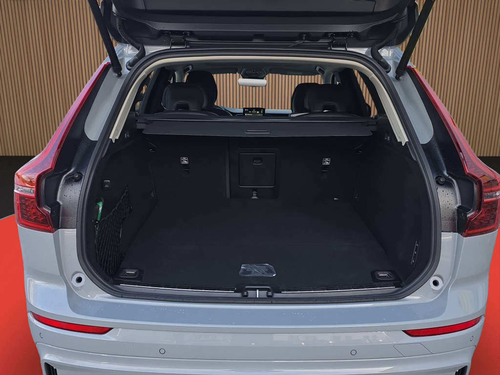 listing desktop thumbnail image 17