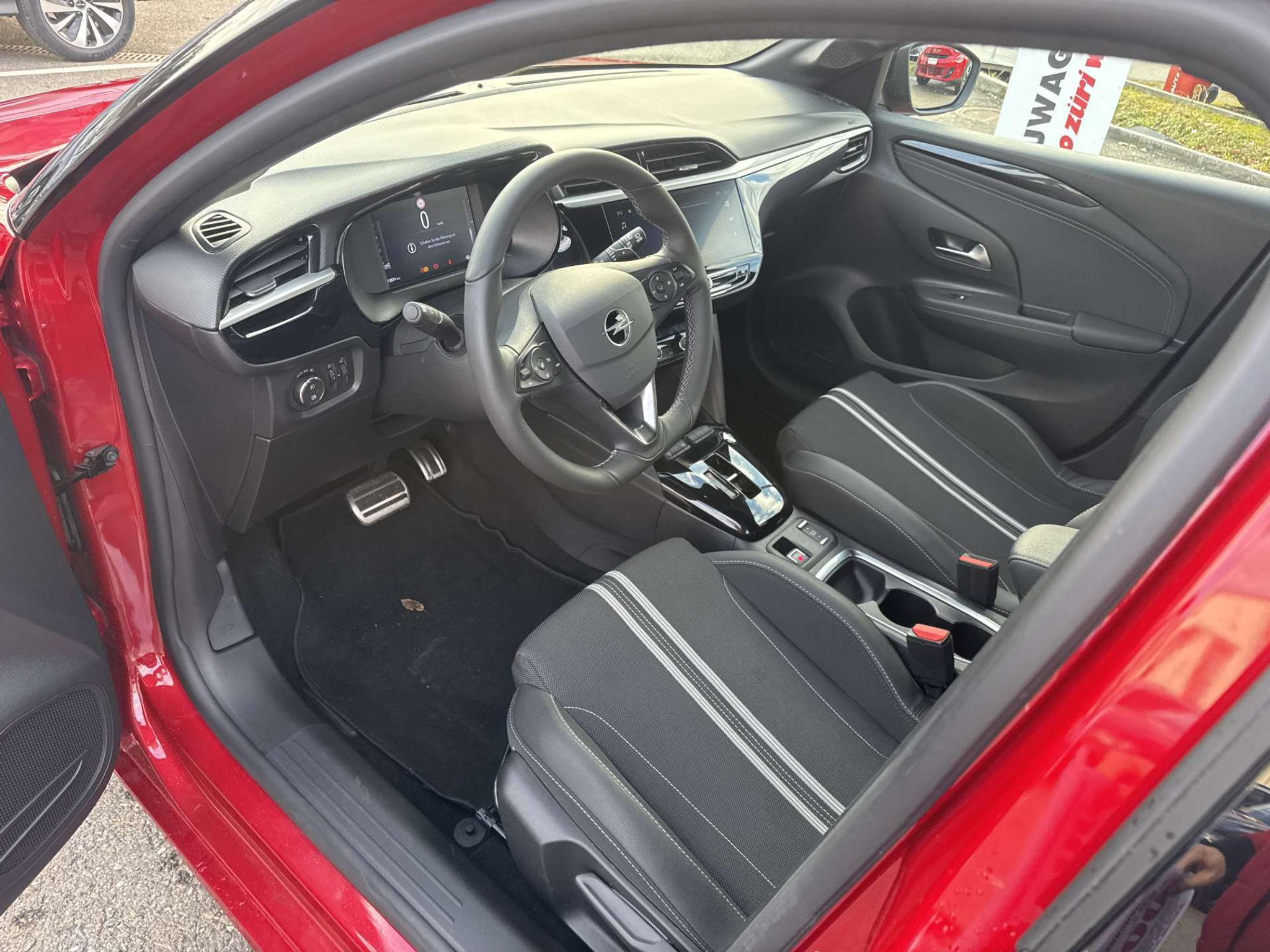 listing desktop thumbnail image 5