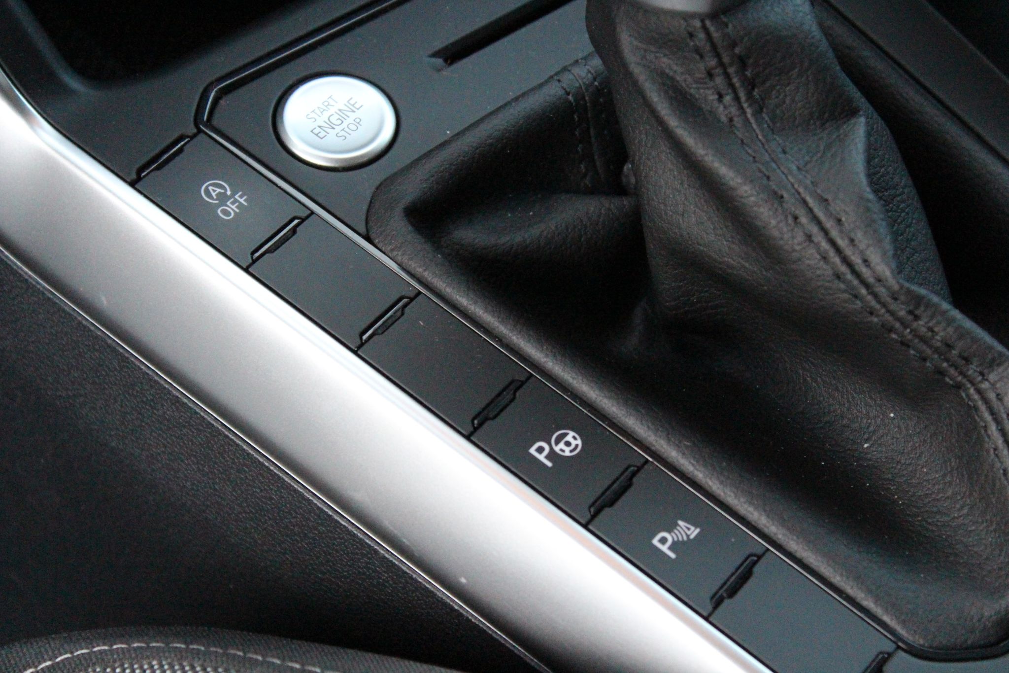 listing desktop thumbnail image 13