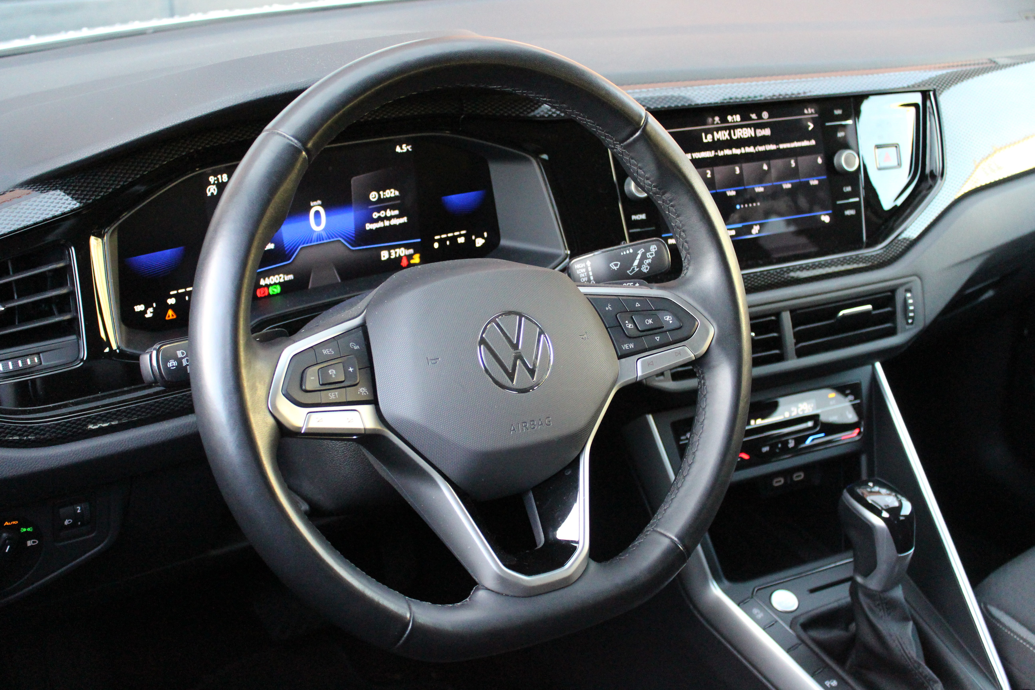 listing desktop thumbnail image 7