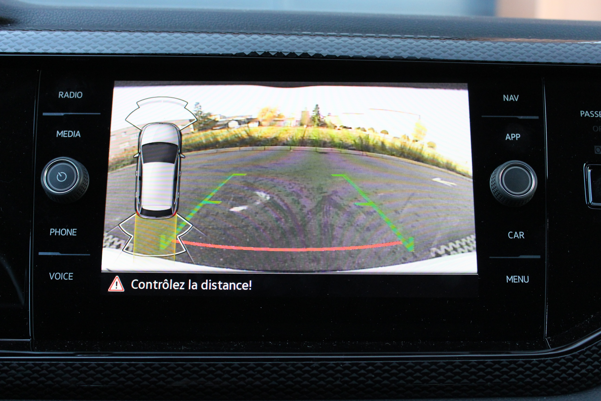 listing desktop thumbnail image 10